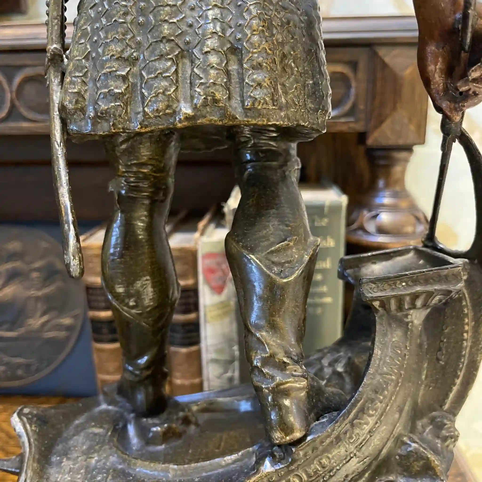 【アンティーク】 ブロンズ像 / 中世の戦士 / 20世紀初頭（推定） / ブロンズ / ヨーロッパ