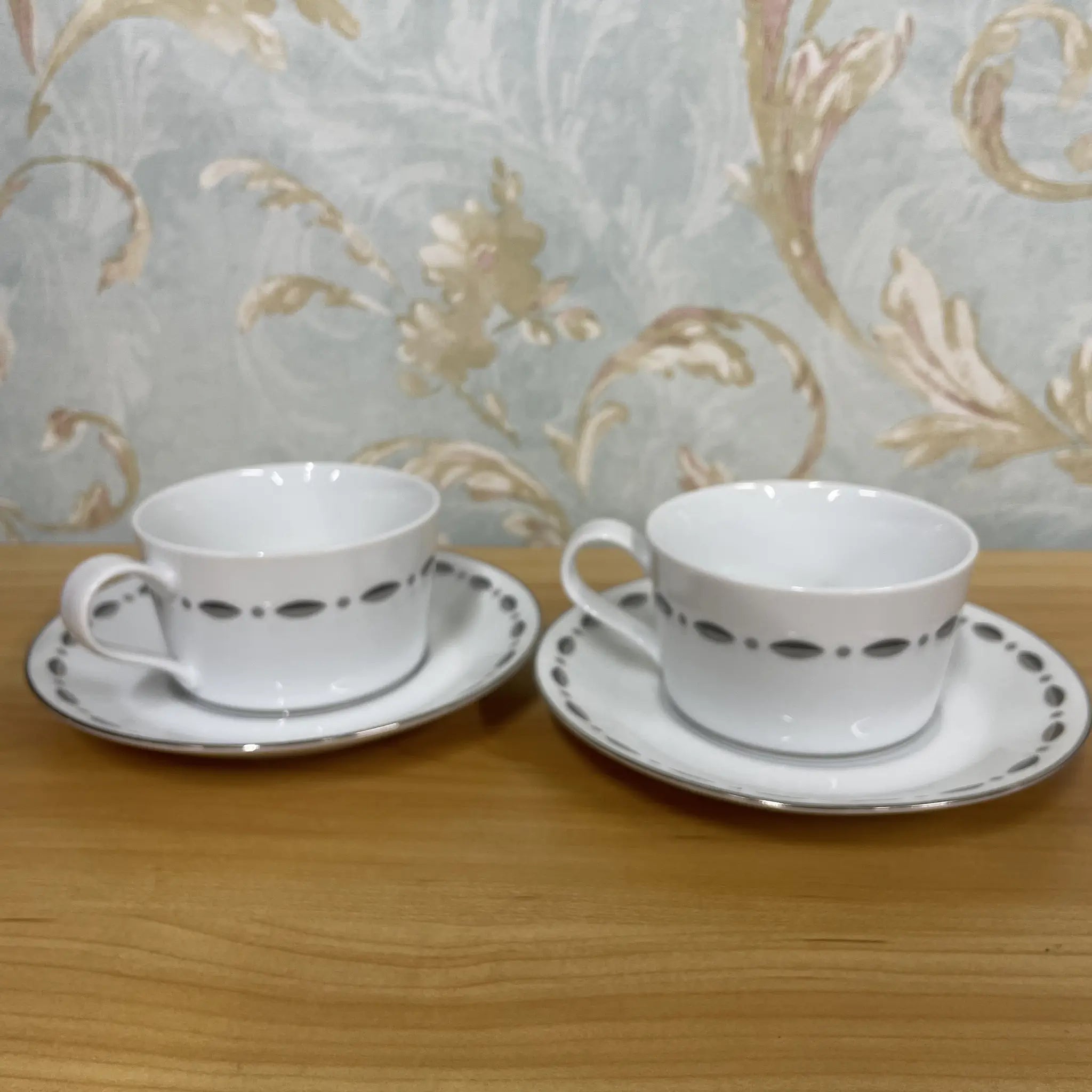 【リユース】 カップ＆ソーサー2P / Tiffany＆Co. (ティファニー) / Gramercy / 1990-2010s / 磁器 / スリランカ / 銀彩