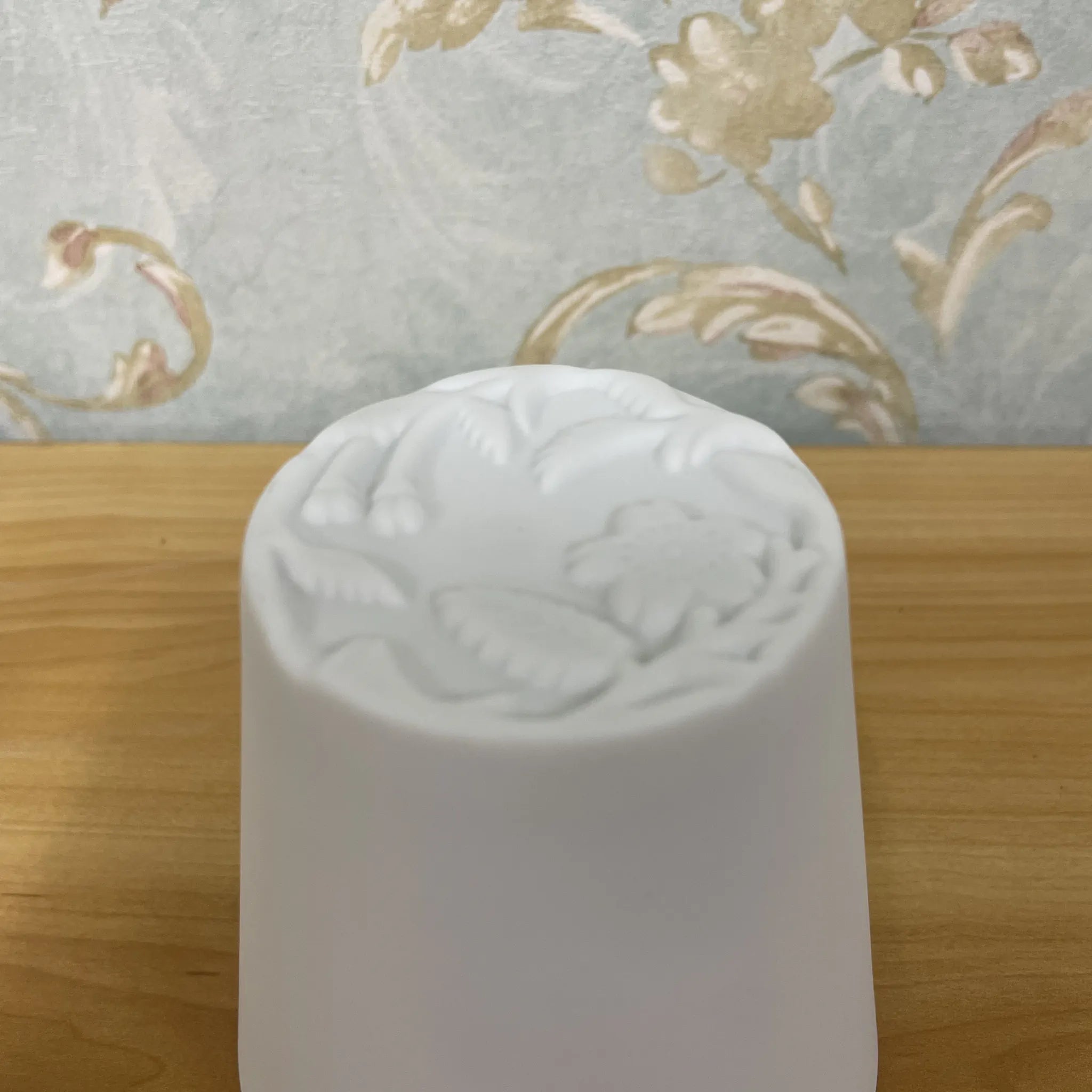 【リユース】 カップ / WDH / 磁器 / 日本 / 箱あり, エンボス, 桜