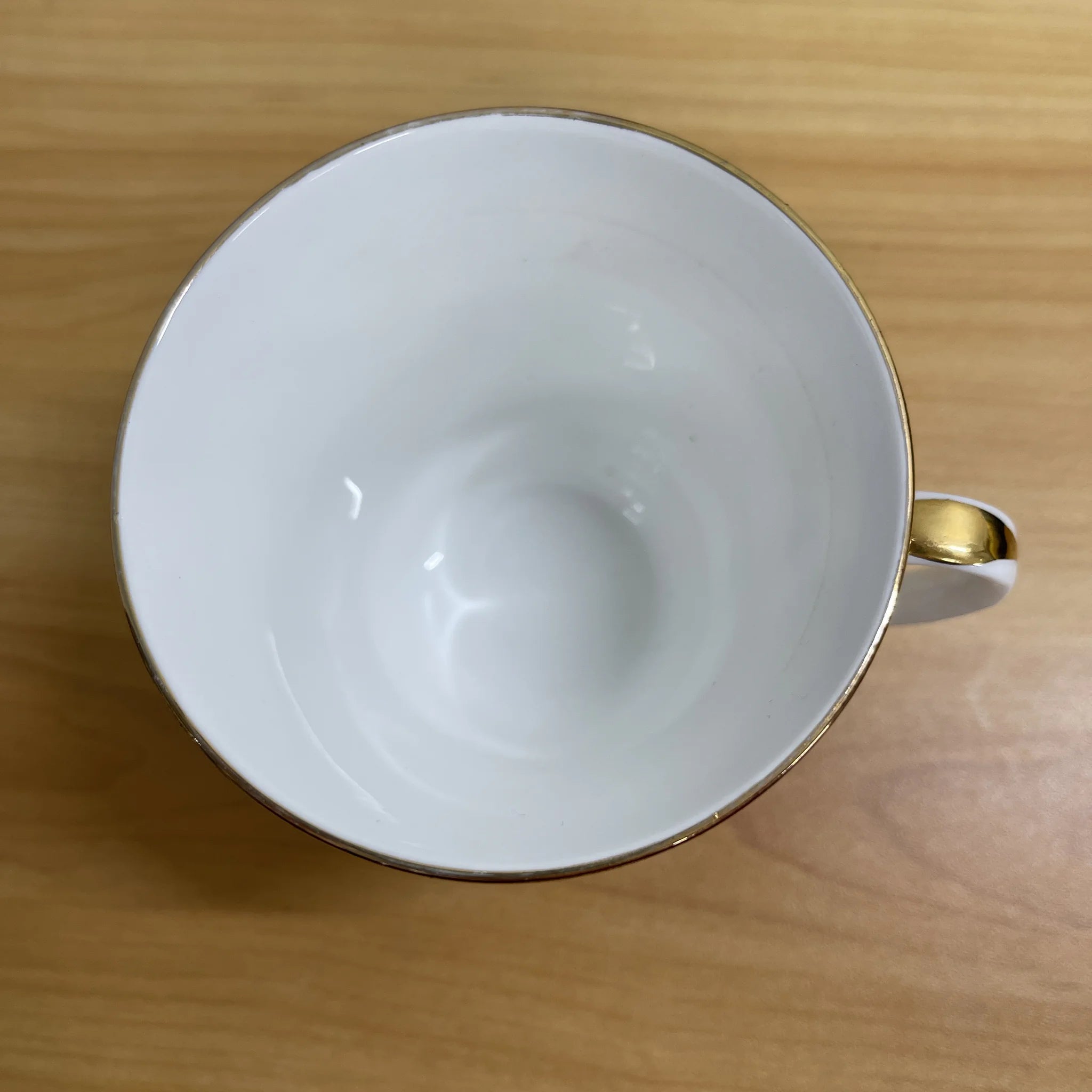 【复古】三重奏（c&s +甜点盘）2p / Royal Grafton / Majestic /估计20c中期/ Fine Bone China /英国/金彩