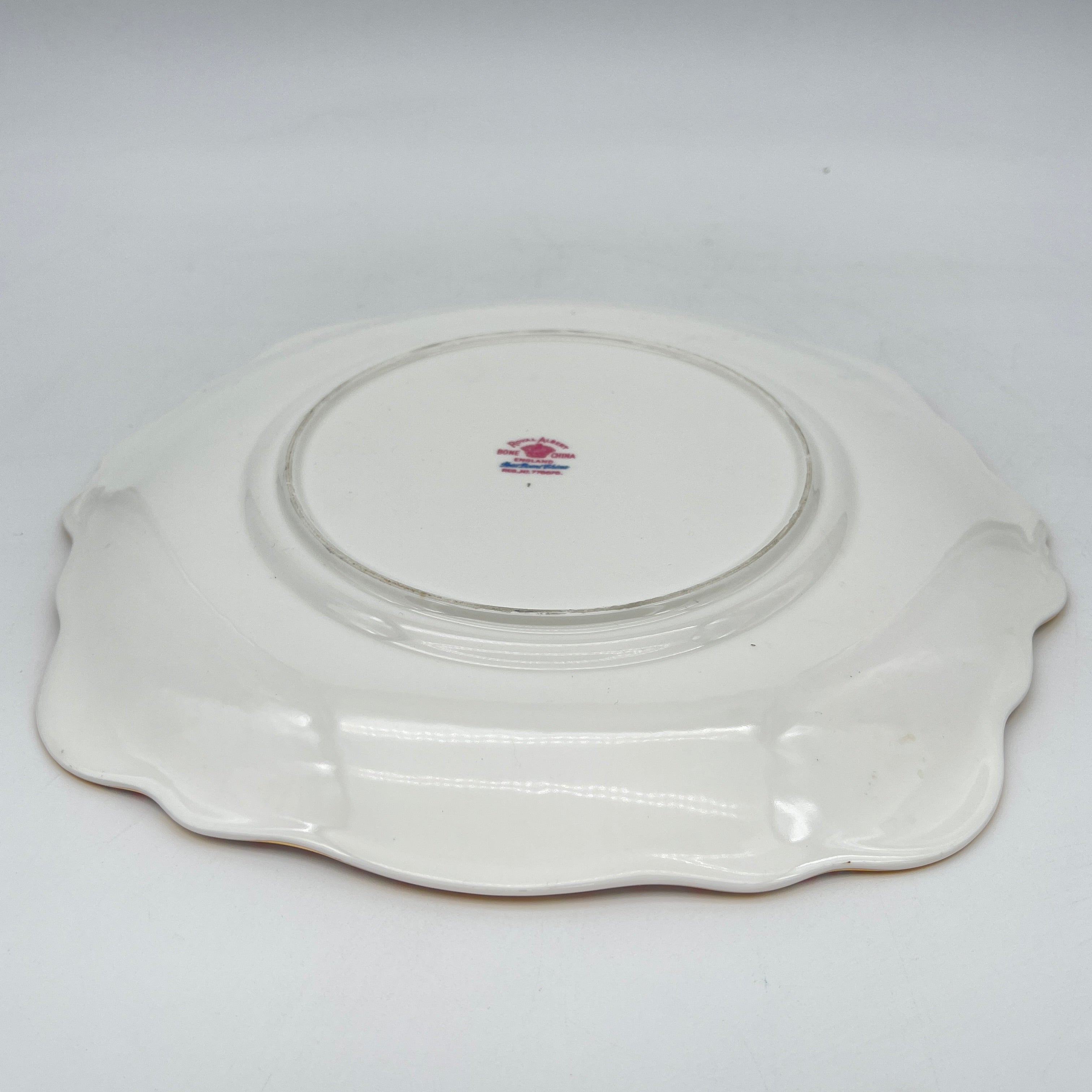 【复古】方形盘子/ Royal Albert / Petit Point /估计1930-70s / Bone China /英国/小波湾风