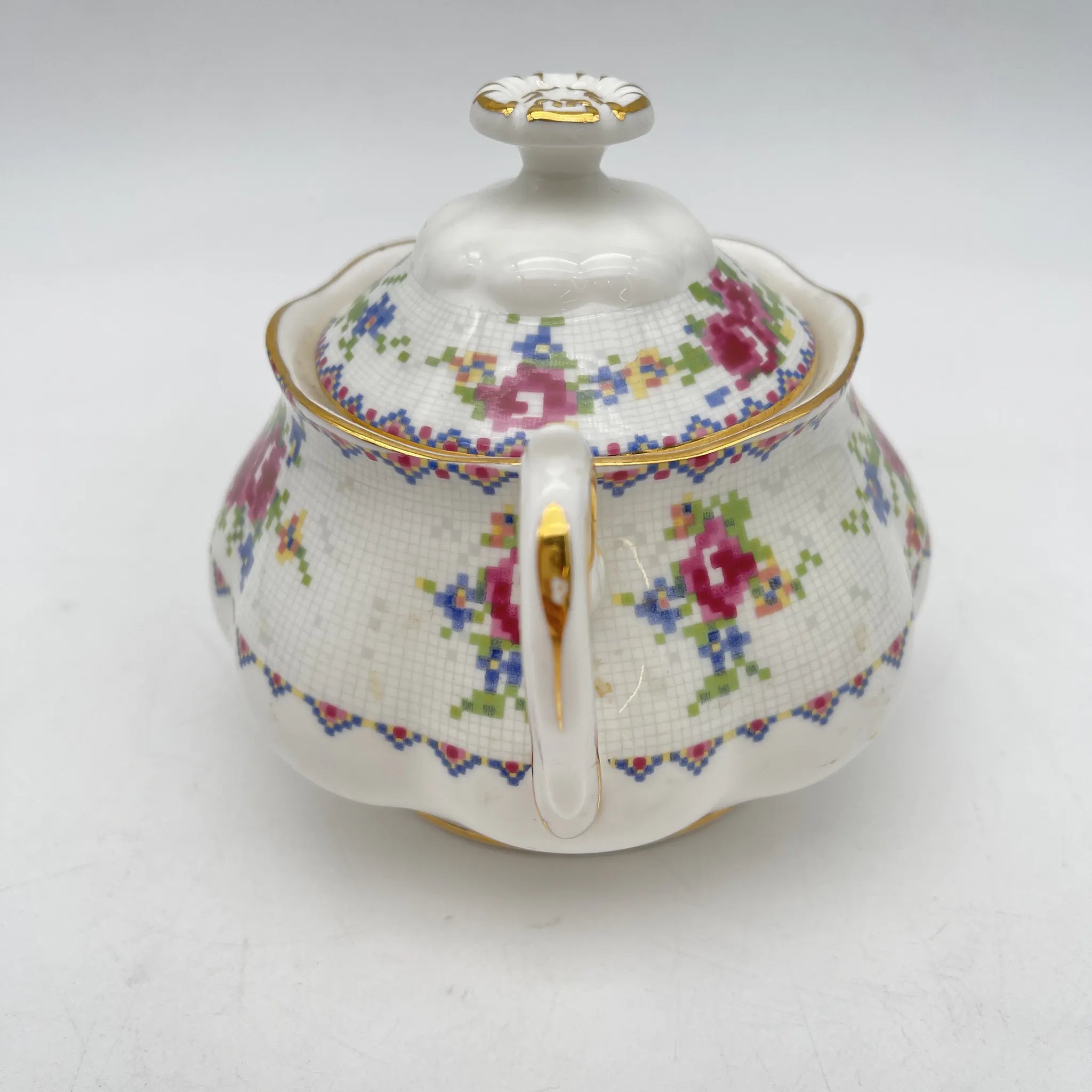 【复古】糖碗（糖罐）/ Royal Albert / Petit Point /估计1930-70s / Bone China /英国/小波湾风