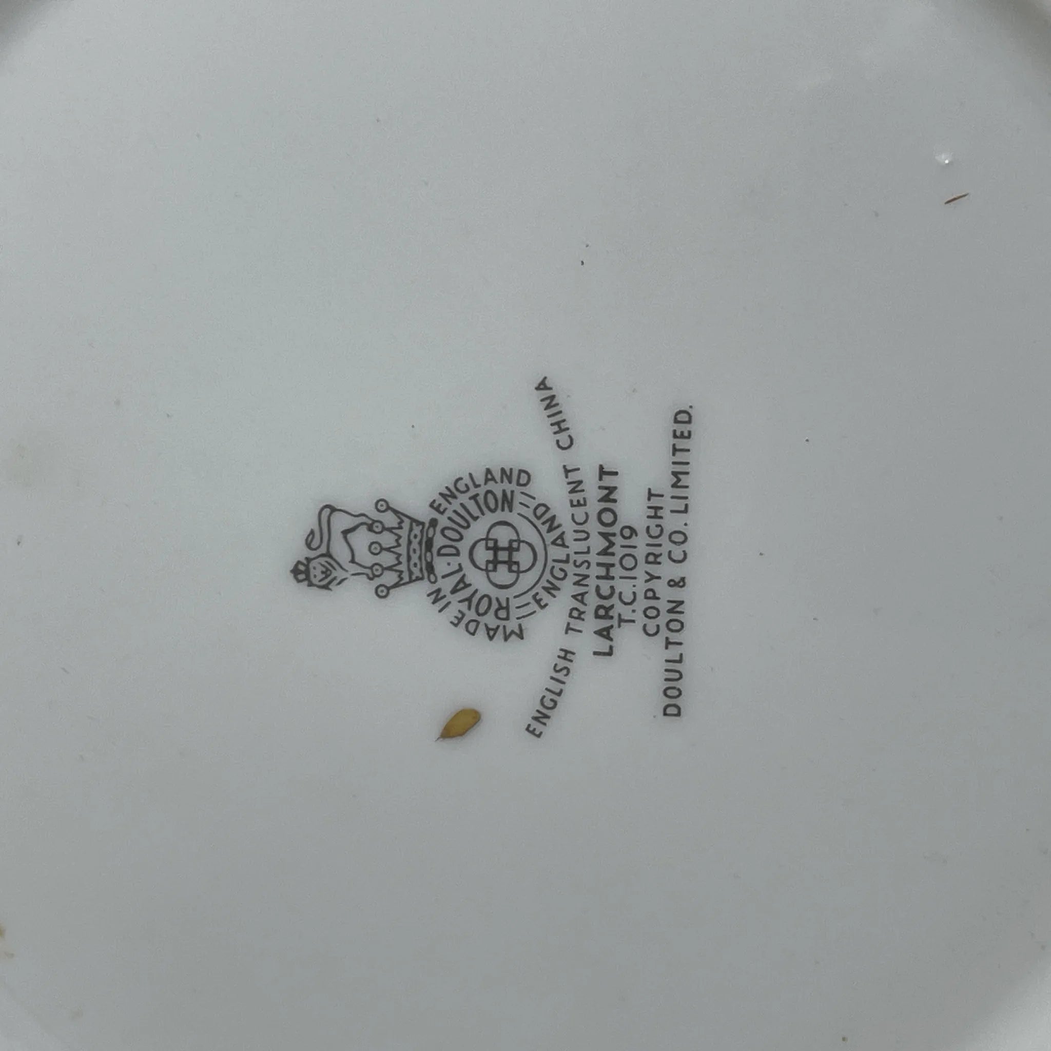【复古】汤曲林/ Royal Doulton / Larchmont /估计20c中后期/瓷器/英国/金彩