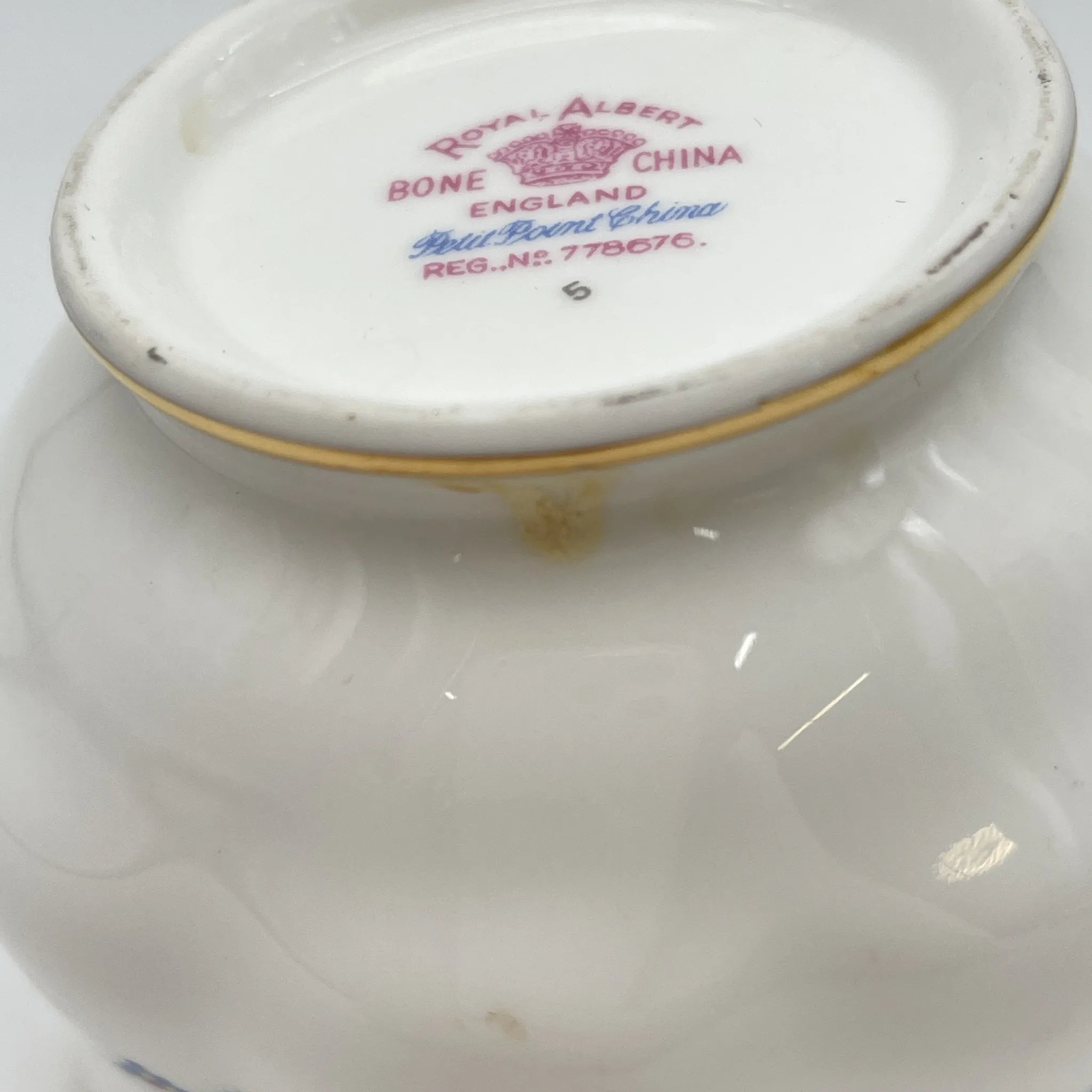 【复古】牛奶瓶/ Royal Albert / Petit Point /估计1930-70s / Bone China /英国/小波湾风