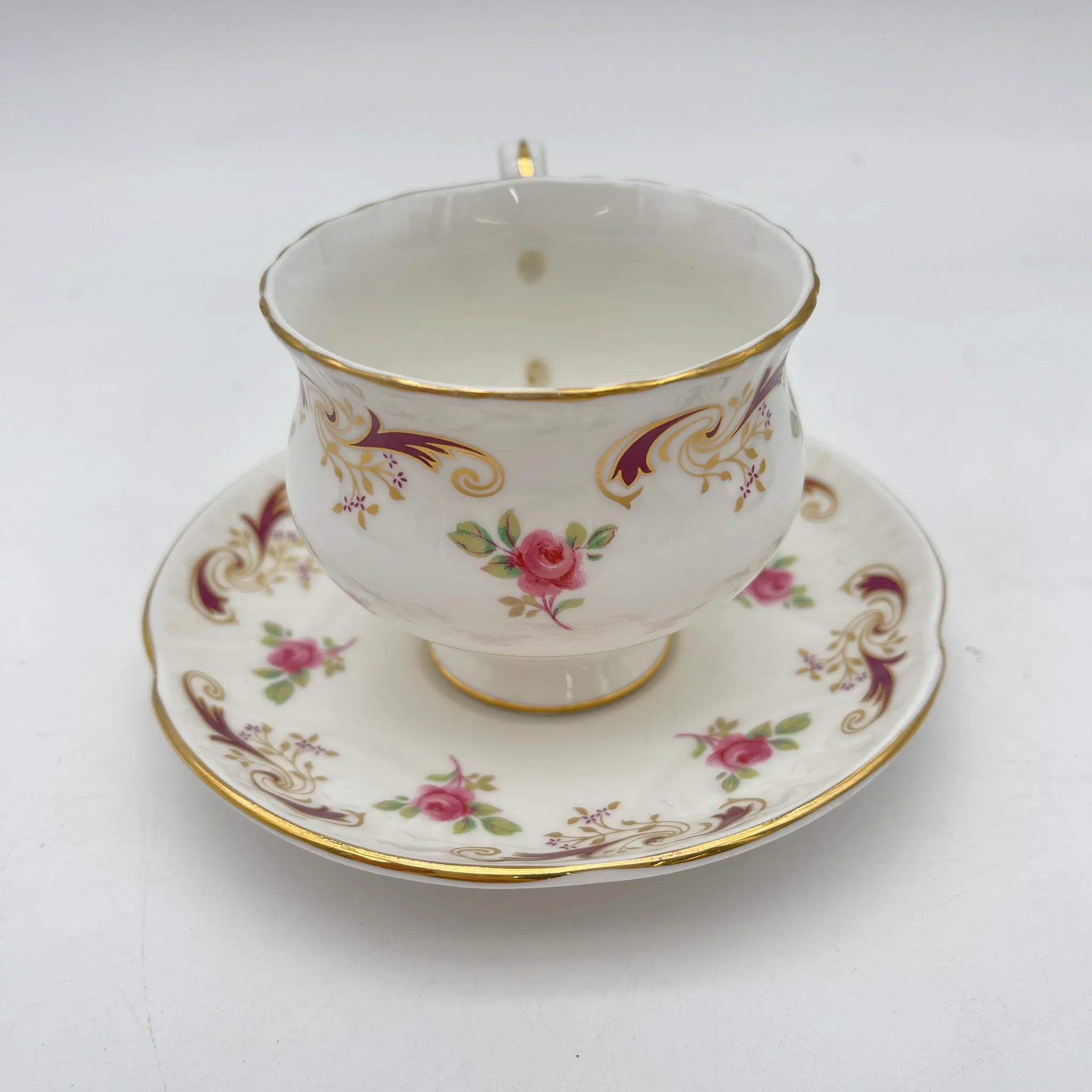 [Vintage] Teacup and saucer 2P / Crown Staffordshire / Estimated 1930-50s / Fine Bone China / England / Rose, scroll