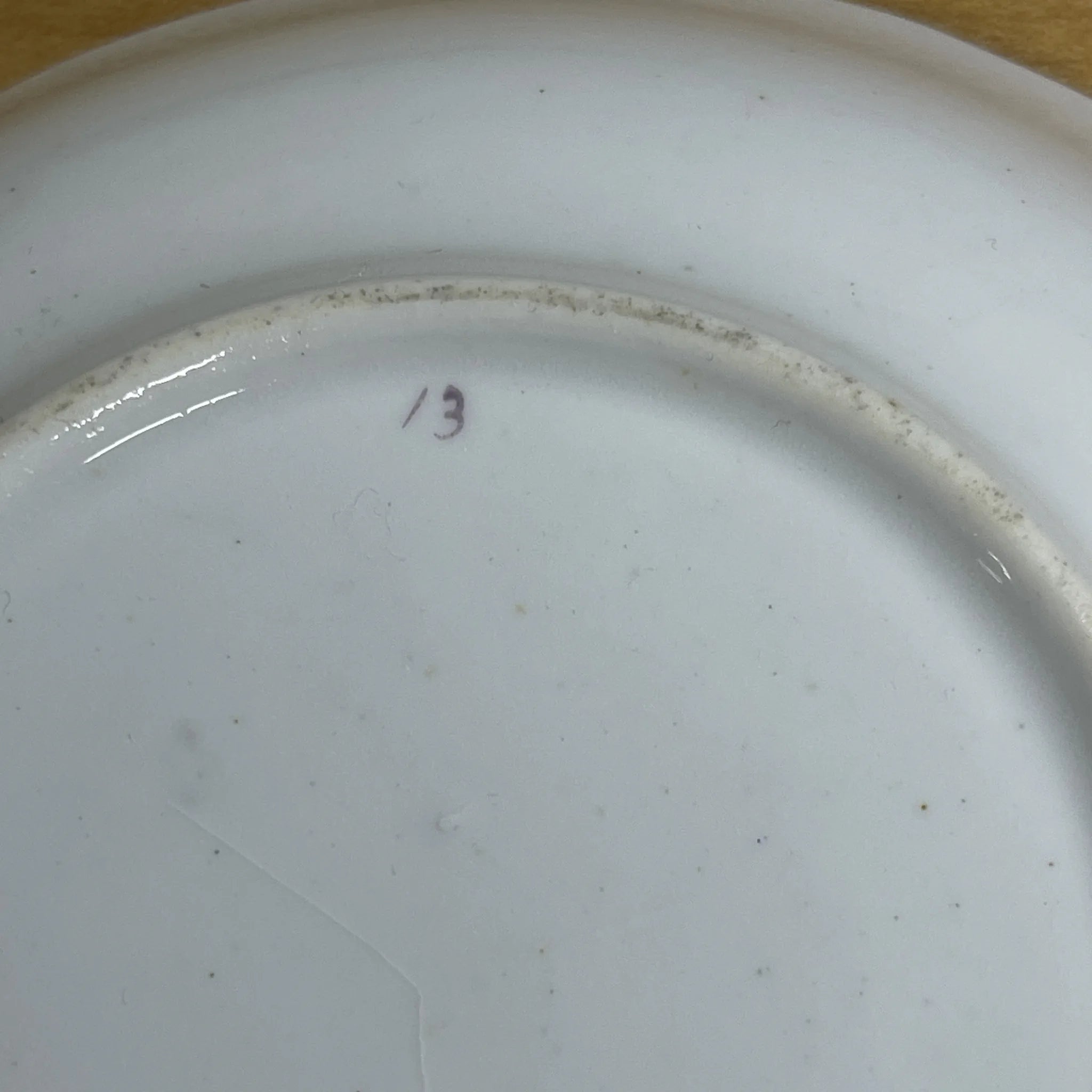 [Antique] Cup & saucer + cup / Estimated late 19C / Ceramic / Gold-colored
