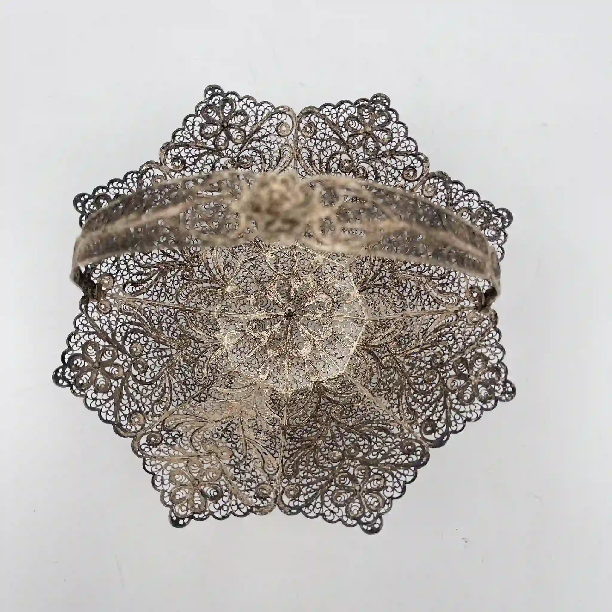 [Antique] Filigree basket / Estimated early 20C / Silver / Italy / Filigree (silver filigree)