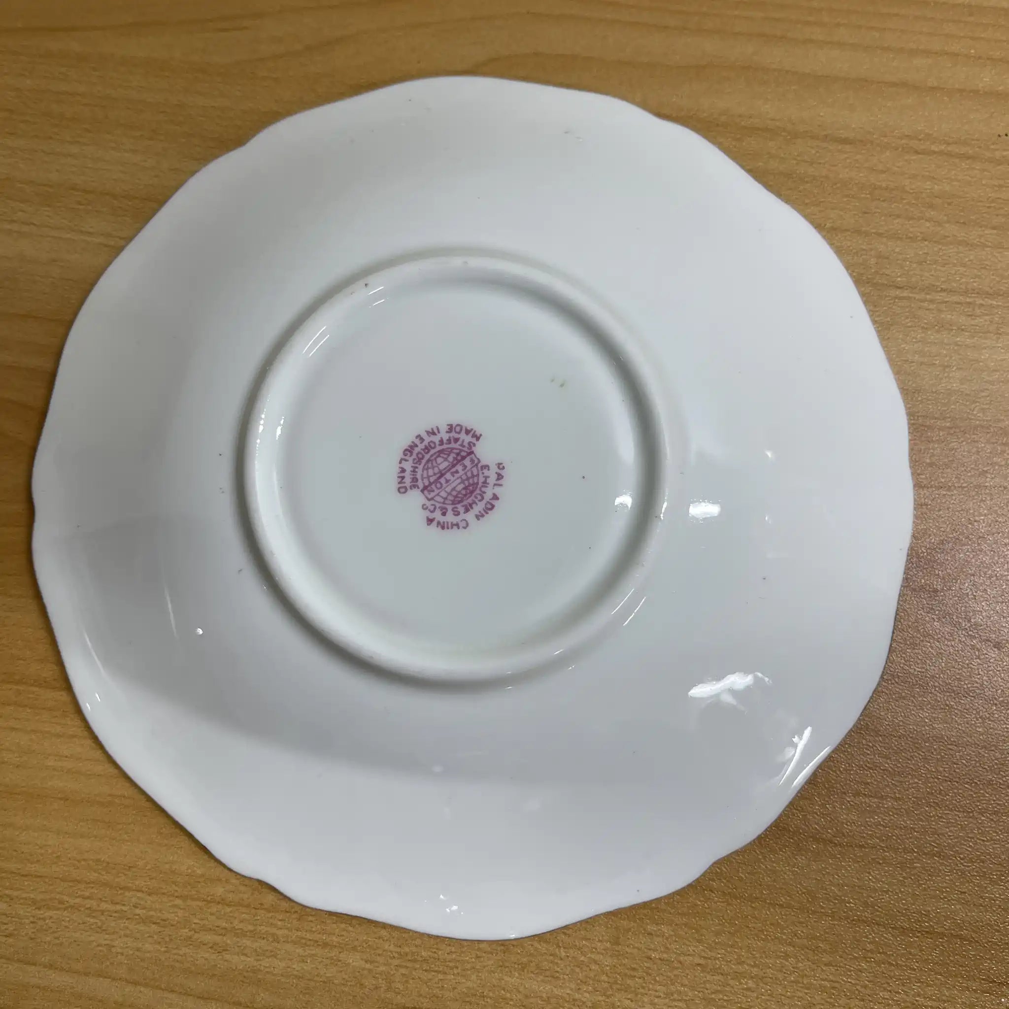 [Antique] Trio (C&S+dessert plate) 2P / E. Hughes / Paladin China / Estimated mid-20C / Porcelain / England / Rose