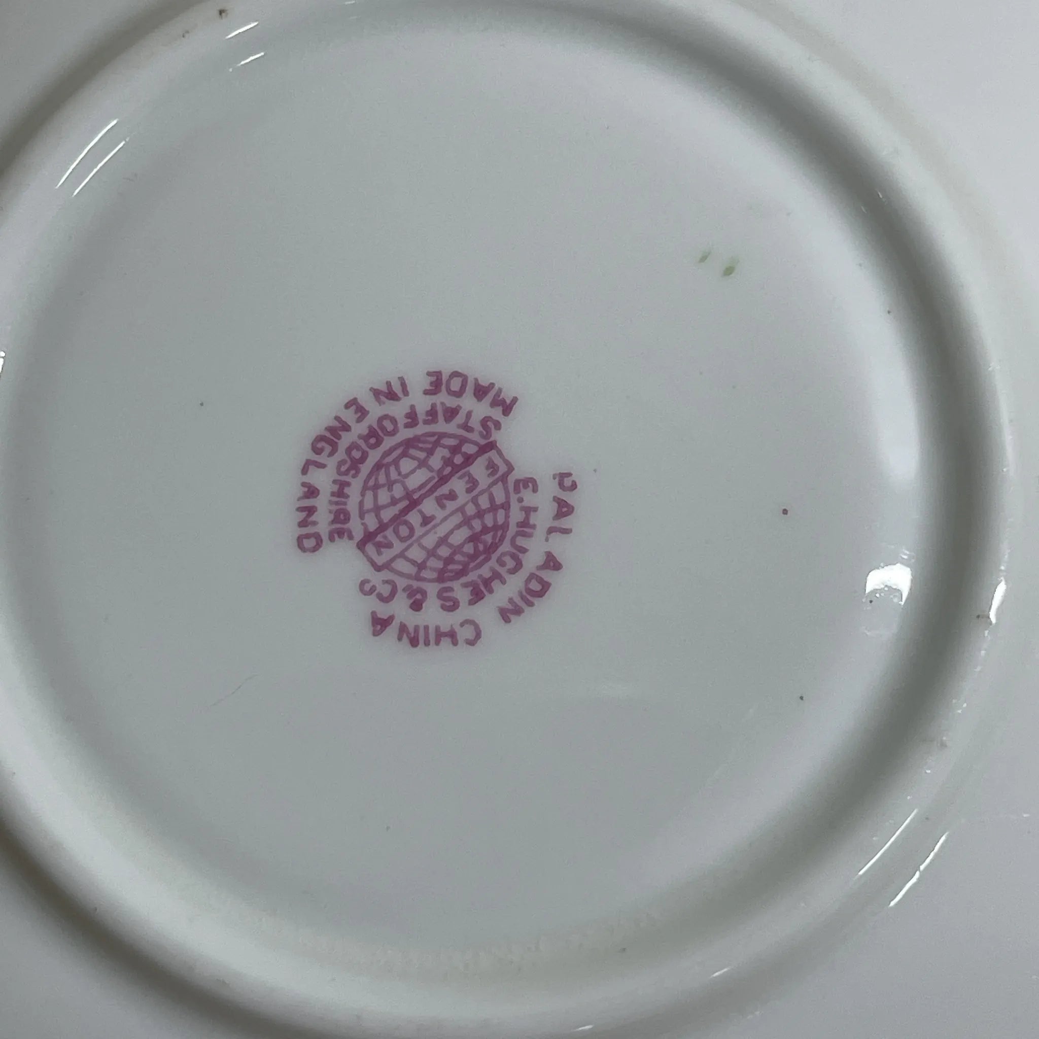 [Antique] Trio (C&S+dessert plate) 2P / E. Hughes / Paladin China / Estimated mid-20C / Porcelain / England / Rose