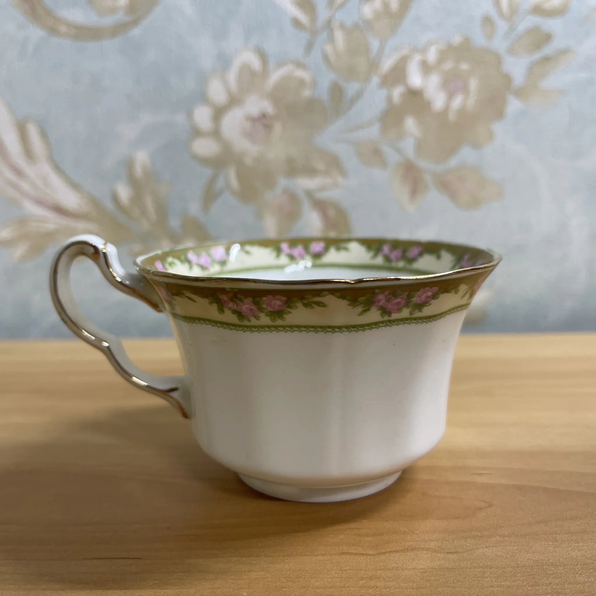 [Vintage] Trio + Dessert Plate / E. Hughes / Paladin China / Estimated mid-20C / Porcelain / England / Rose