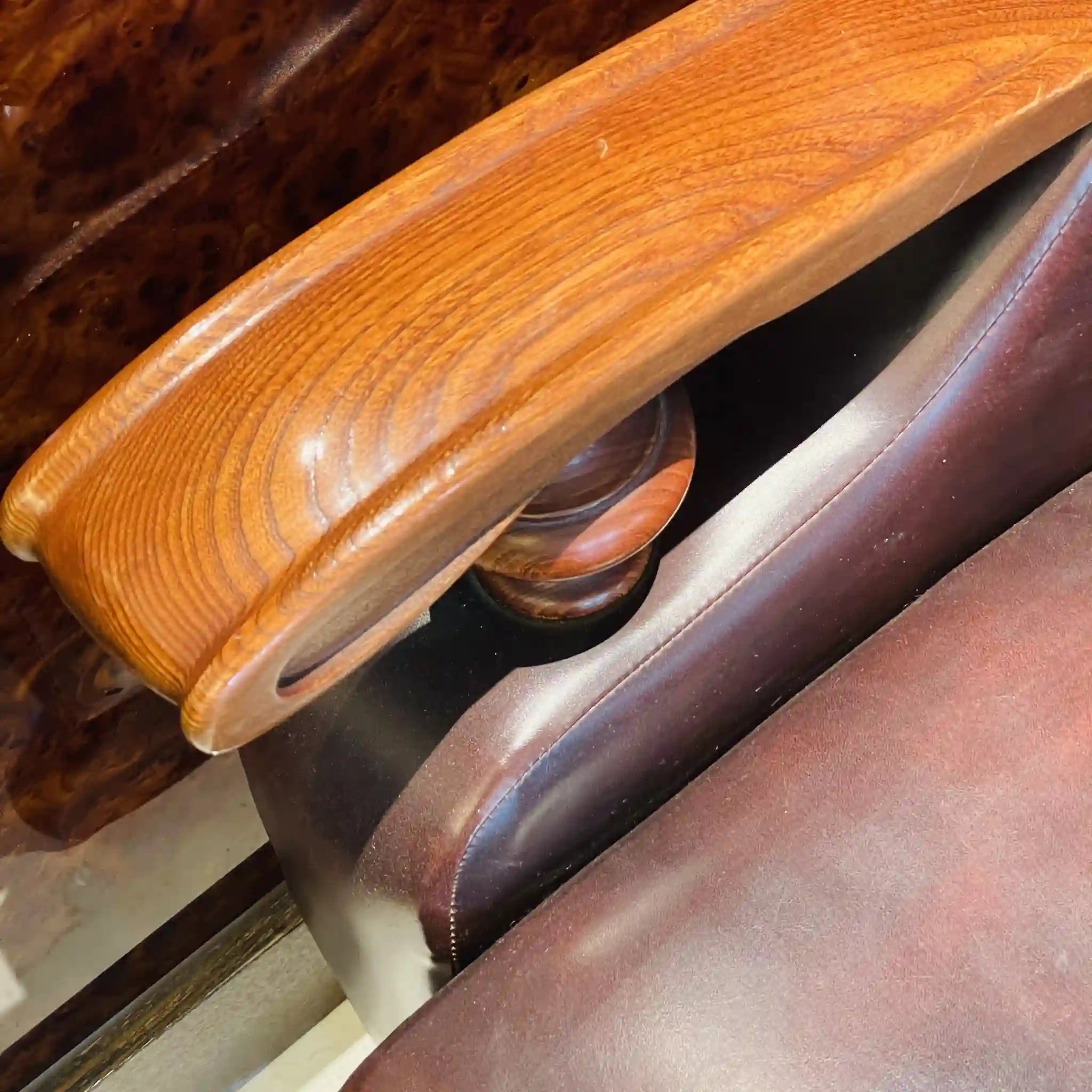 ビンテージ調ソファセット / カリモク / 本革 / 2Pソファ,1Pソファ,ローテーブル