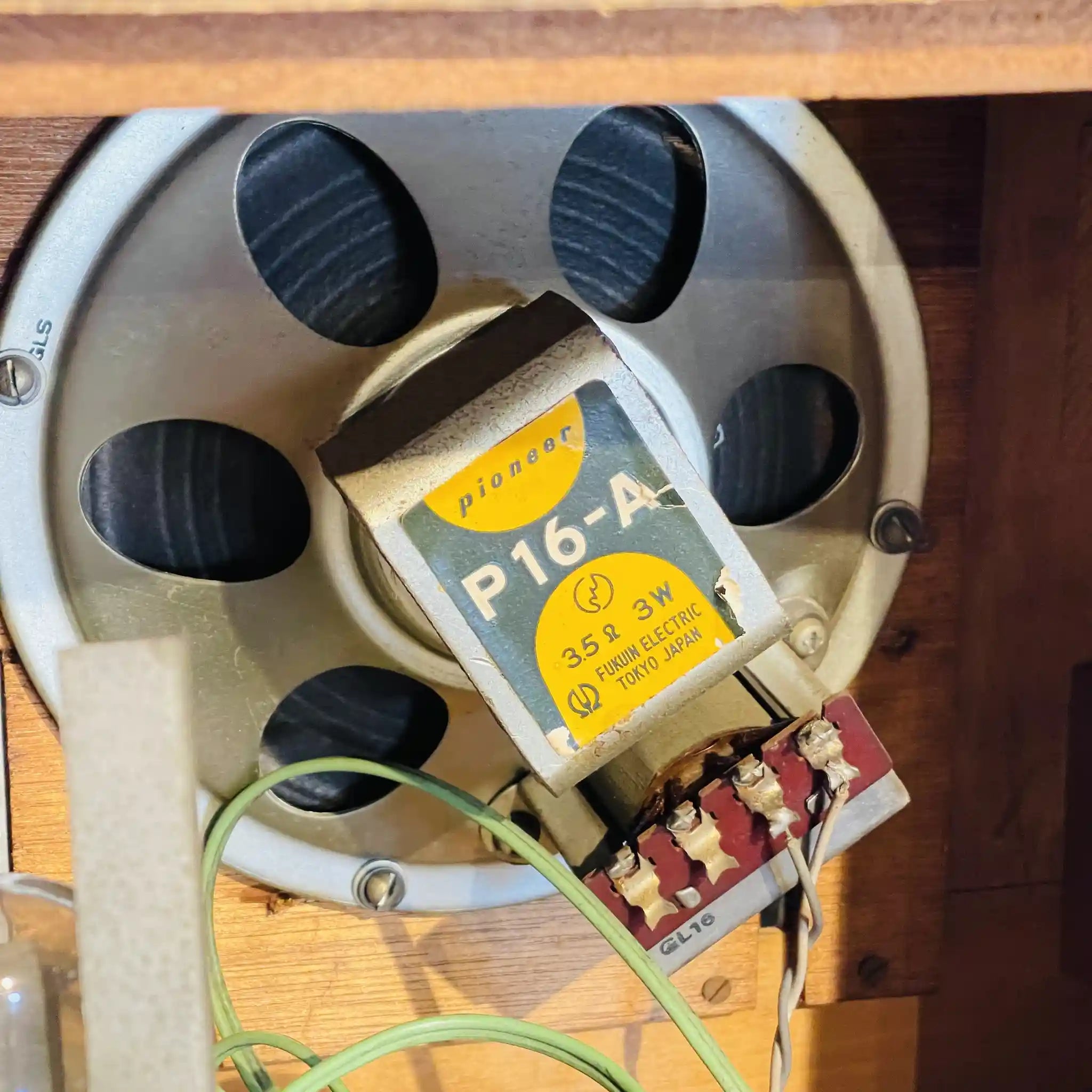 【リユース】 真空管ラジオ / 東京電機産業 / SRー2 / 電源プラグなし