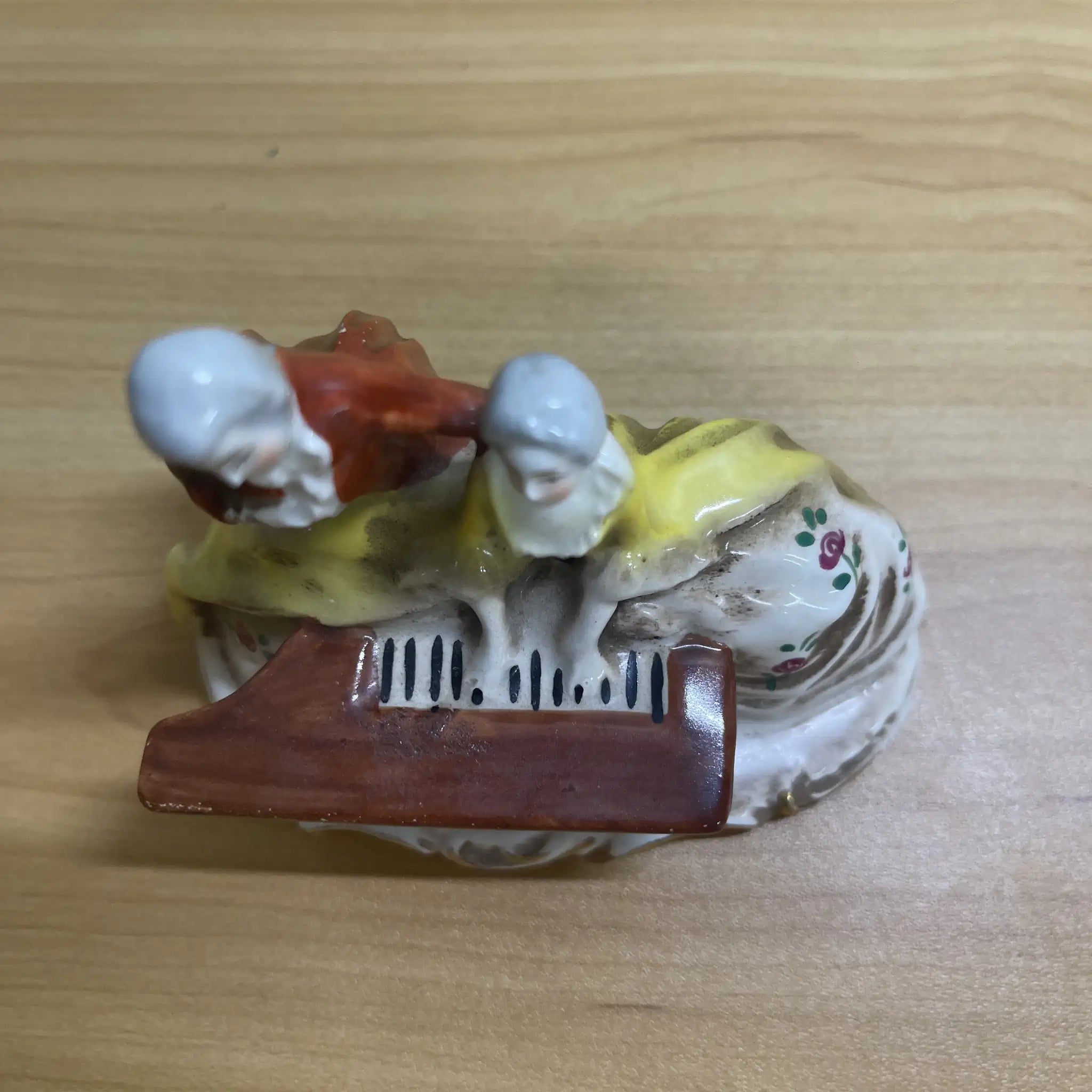 [Vintage] Figurine (ceramic doll)