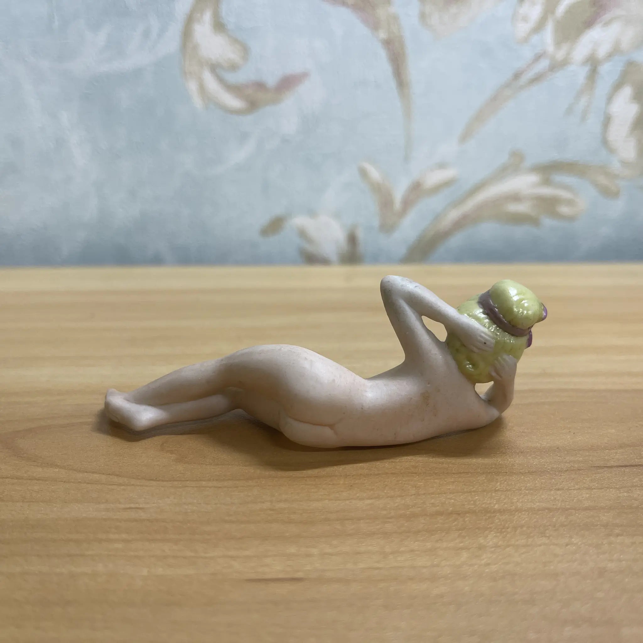 [Antique] Figurine (ceramic doll) / Estimated early 20C / Porcelain / Europe / Nude