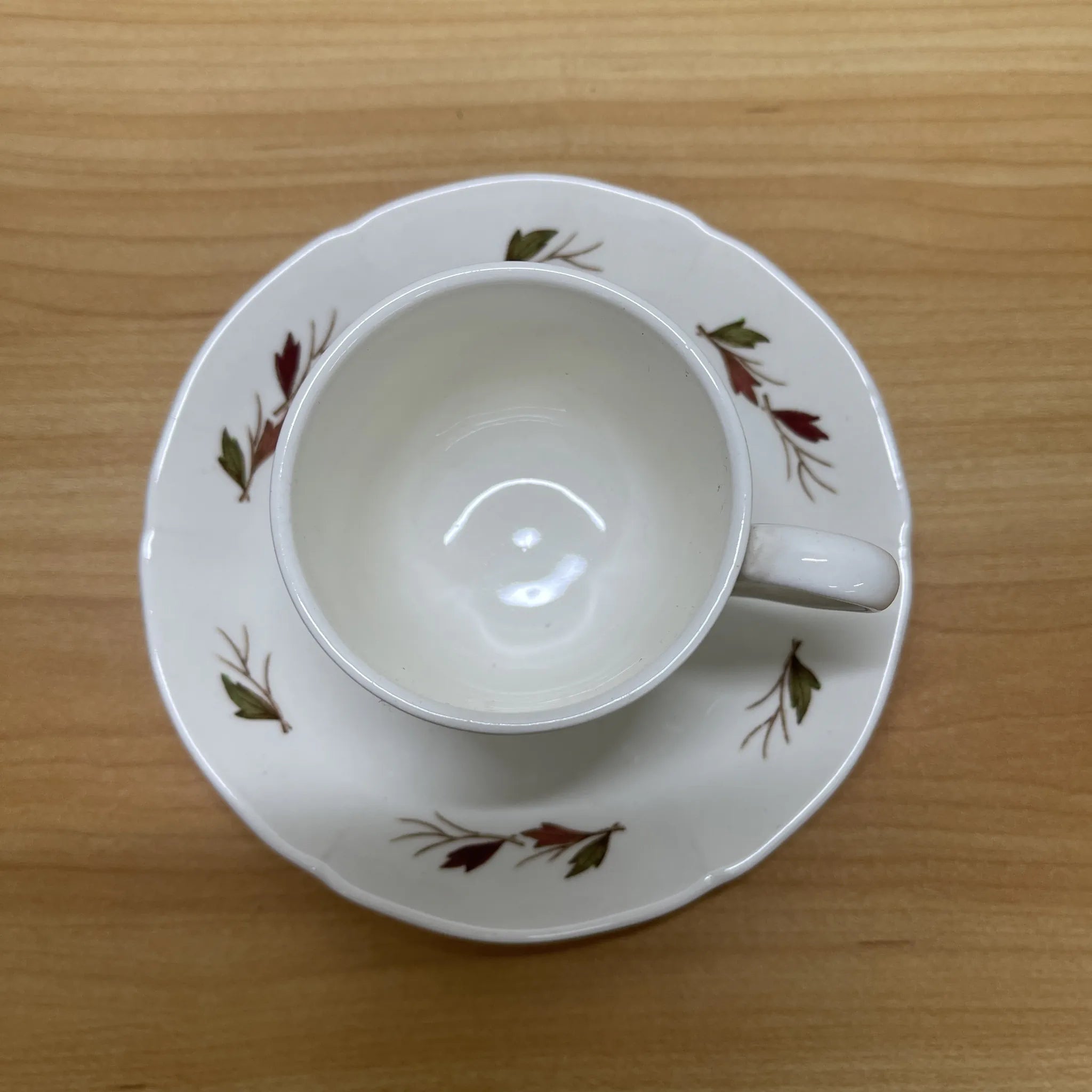 【ビンテージ】 カップ&ソーサー+スペアソーサー / Wedgewood (ウェッジウッド) / Drury Lane / 推定20C中期 / 陶器 / イギリス