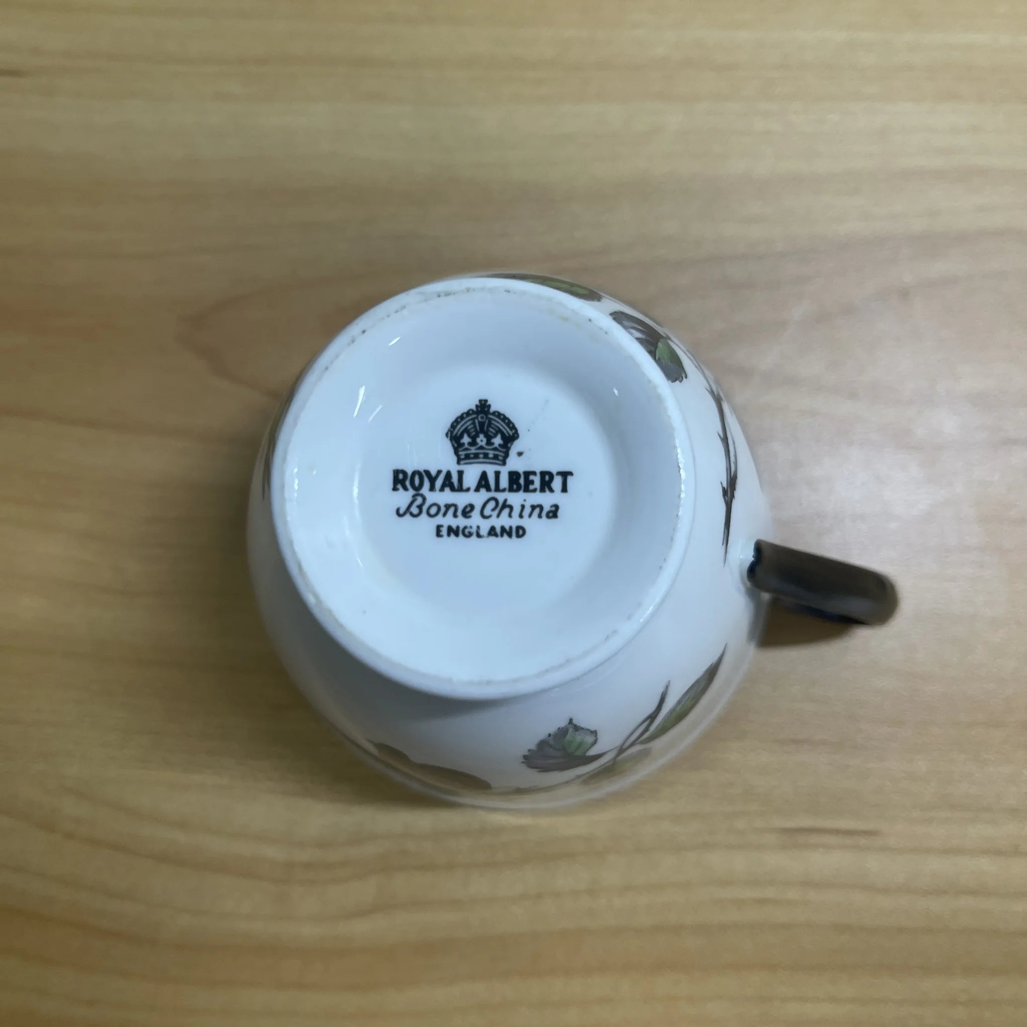 【复古】三重奏（c&s +甜点盘）2p / Royal Albert / Masquerade /估计20c中期/ Bone China /英国/黑玫瑰