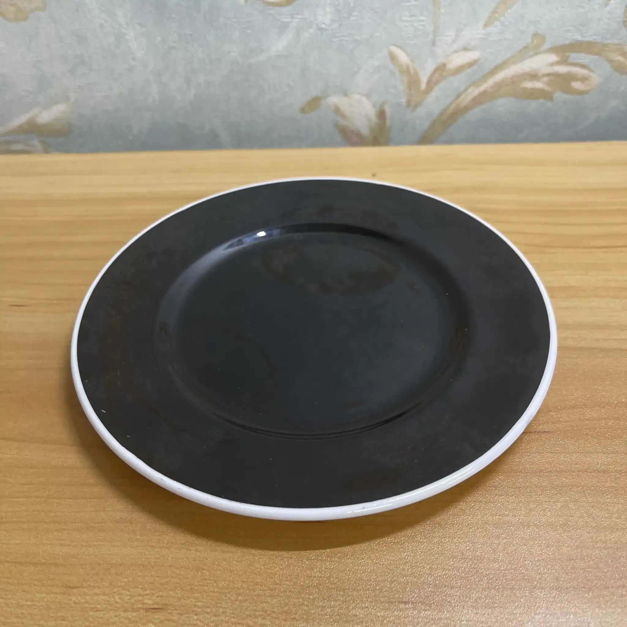 【复古】三重奏（c&s +甜点盘）2p / Royal Albert / Masquerade /估计20c中期/ Bone China /英国/黑玫瑰