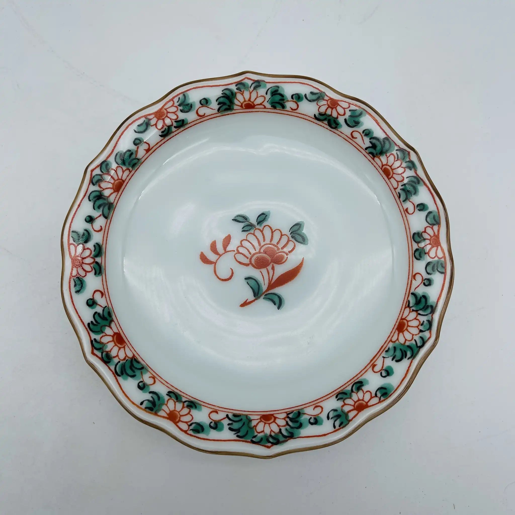 【リユース】 小皿揃 10P / 光峰作 / 磁器 / 日本 / 沢泉陶器店 縁波型 / 箱付き