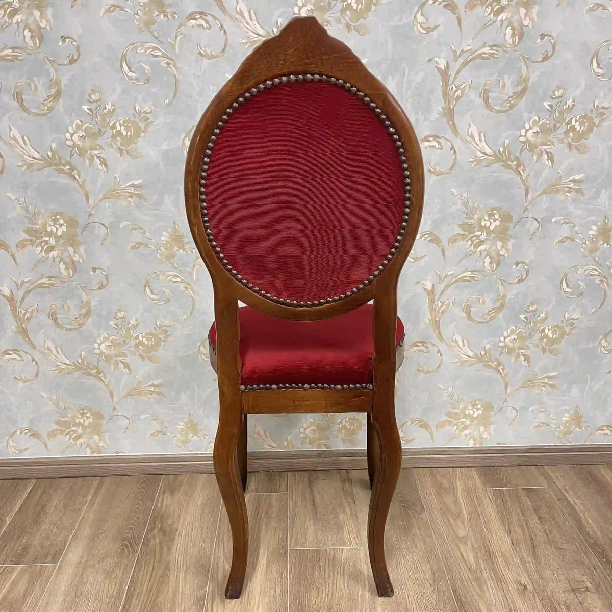 Dining chair / cabriole leg, button tufting / [Vintage]