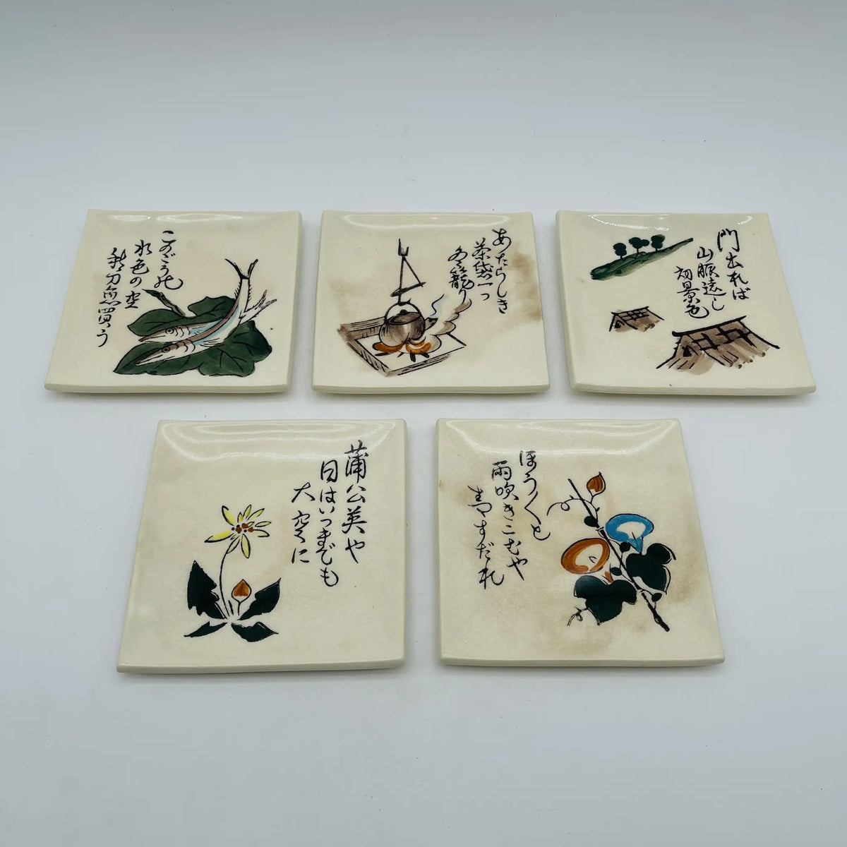 手描き大漆花台の骨董品です 京峰作 乃深井窯 / 銘々皿 / 陶器 / 日本 / [骨董品] ｜アンティーク