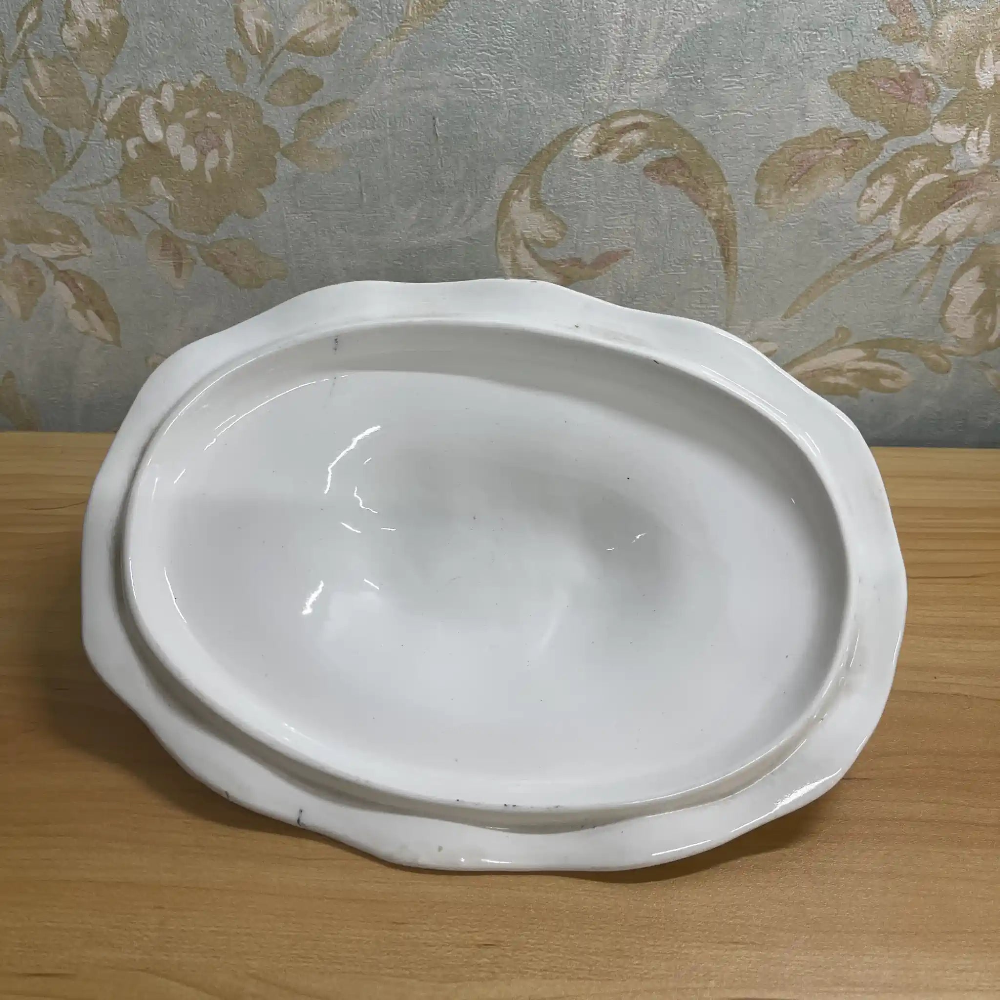 [Antique] Soup Turine / Furnivals / Venice / Estimated around 1900 / Pottery / England / Rocaille, scroll, lattice work