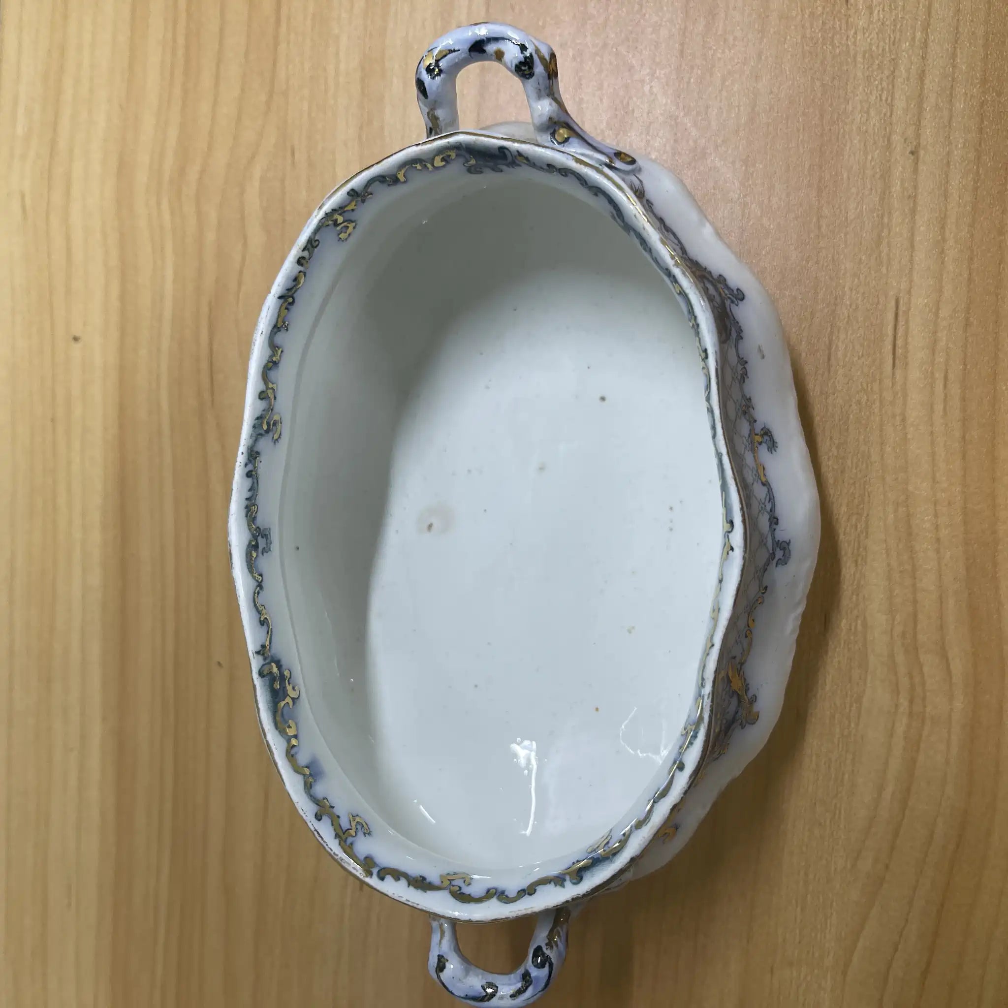 [Antique] Soup Turine / Furnivals / Venice / Estimated around 1900 / Pottery / England / Rocaille, scroll, lattice work