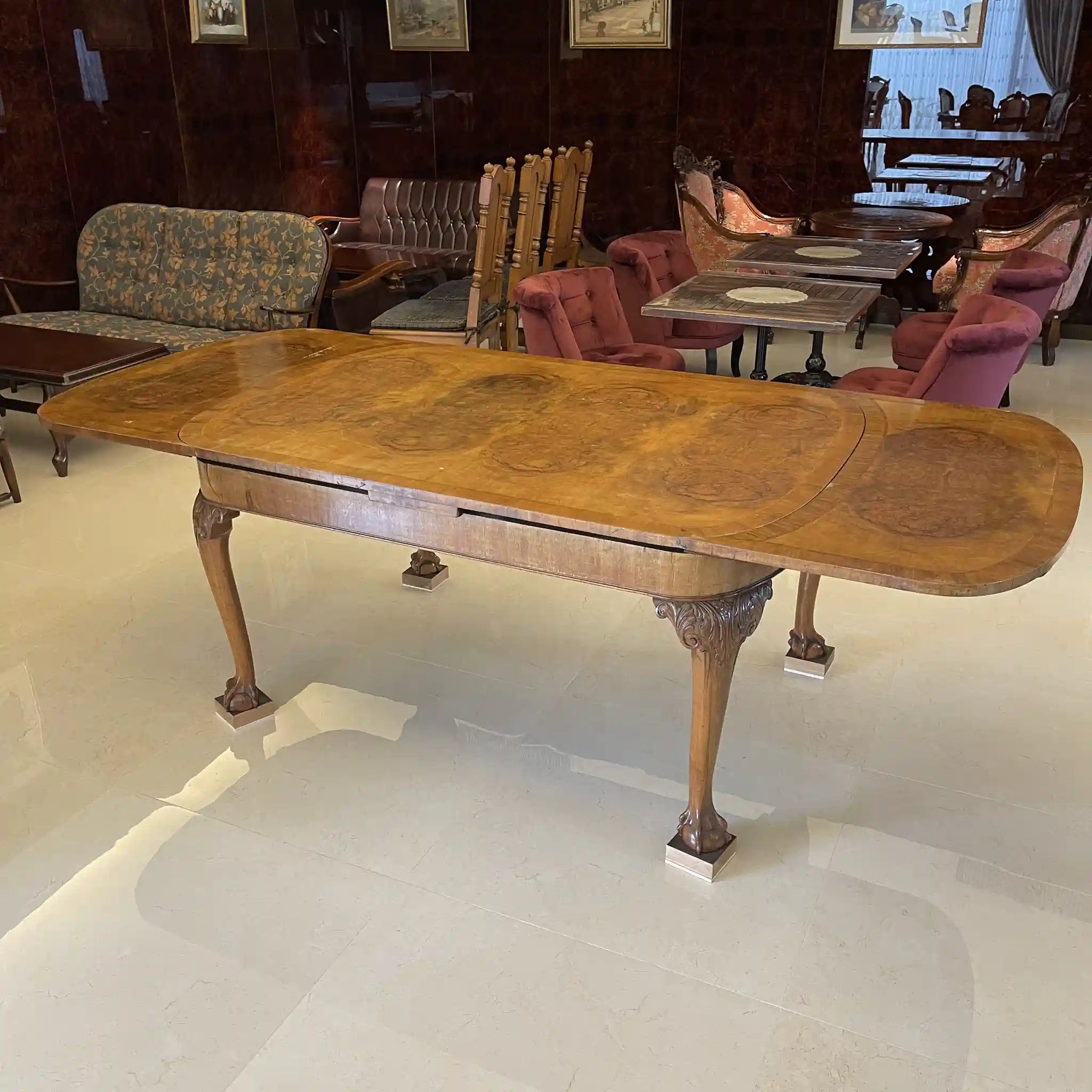 古董餐桌椅套裝/可伸縮餐桌和扶手椅