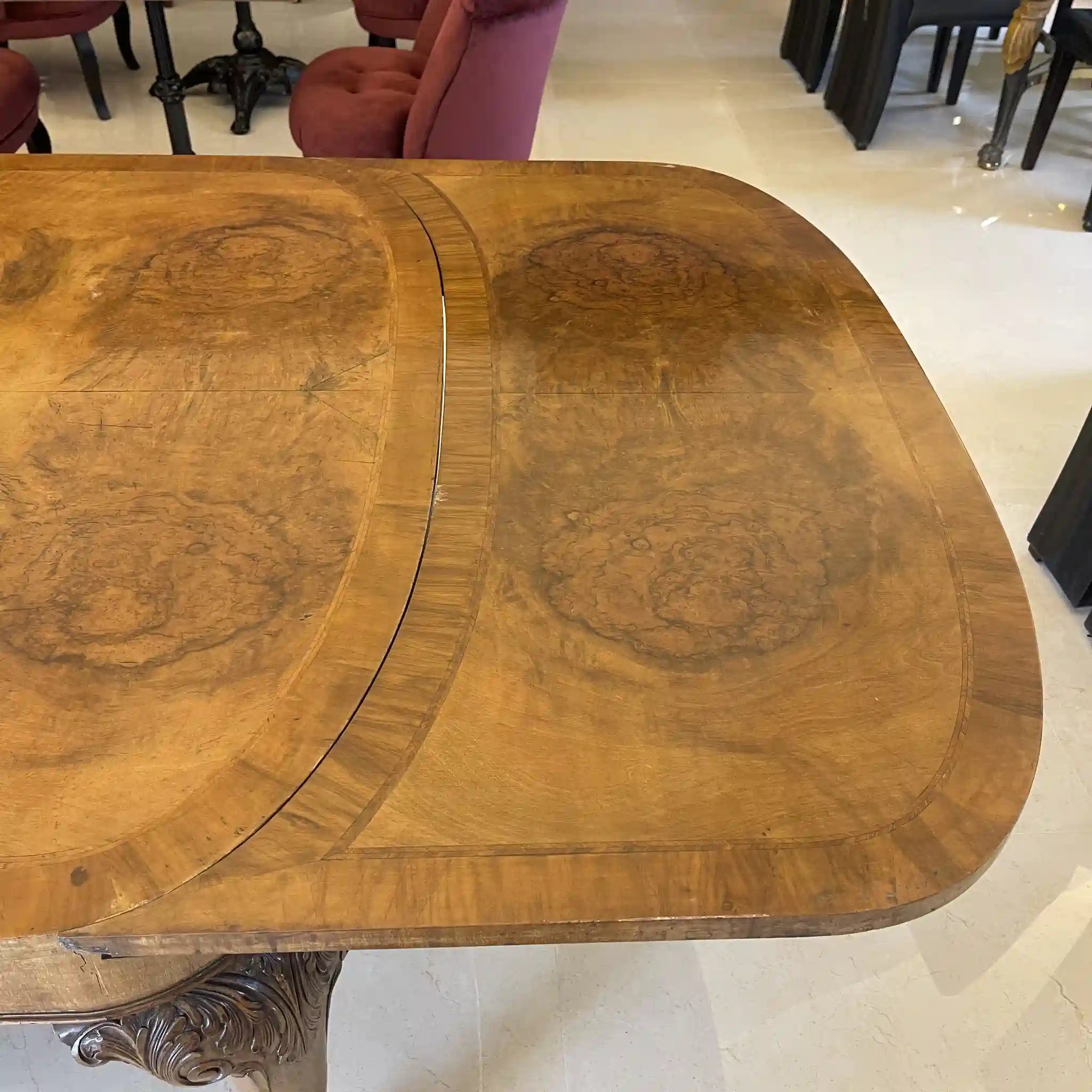 古董餐桌椅套裝/可伸縮餐桌和扶手椅