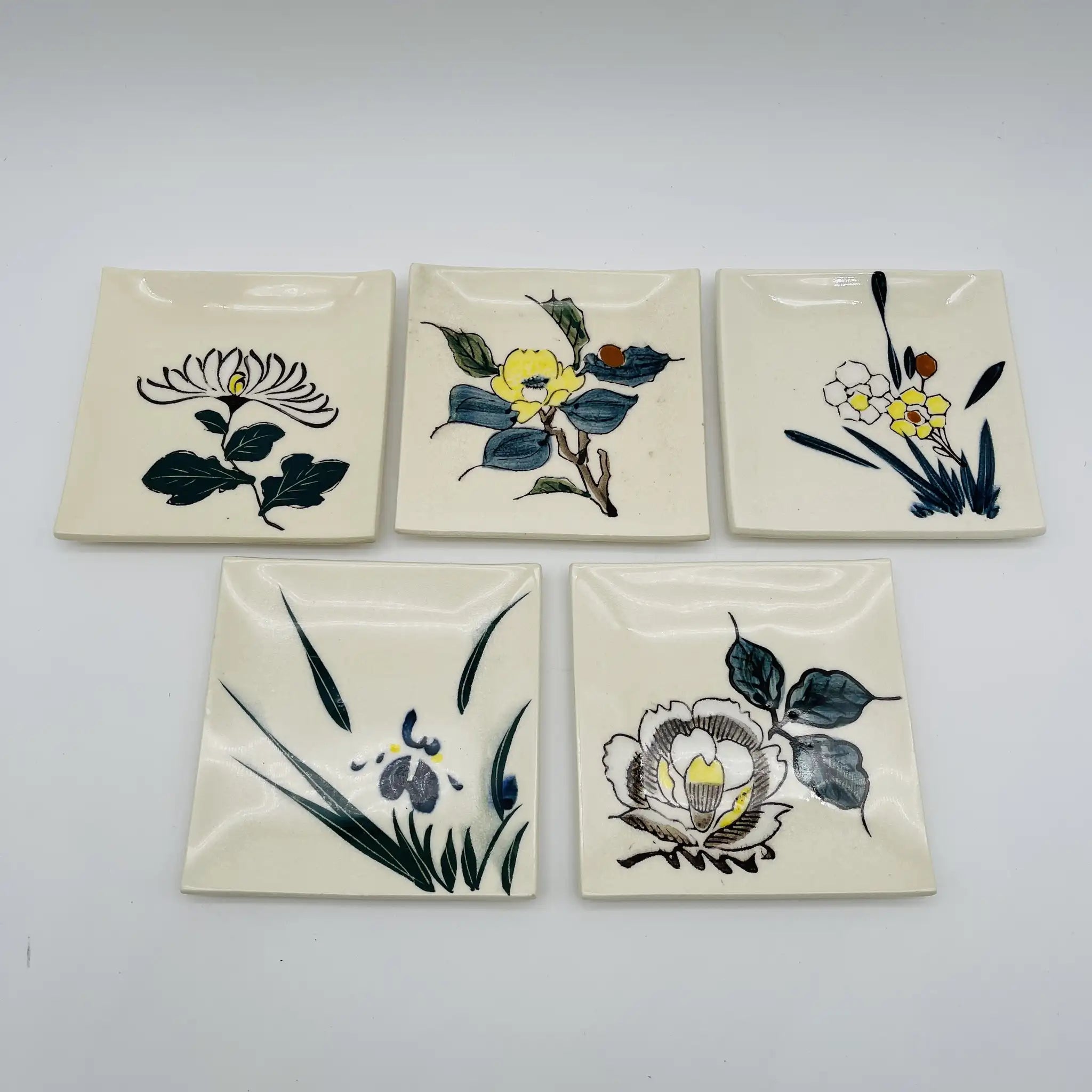 【リユース】 銘々皿 / 陶器 / 日本 / 箱付き