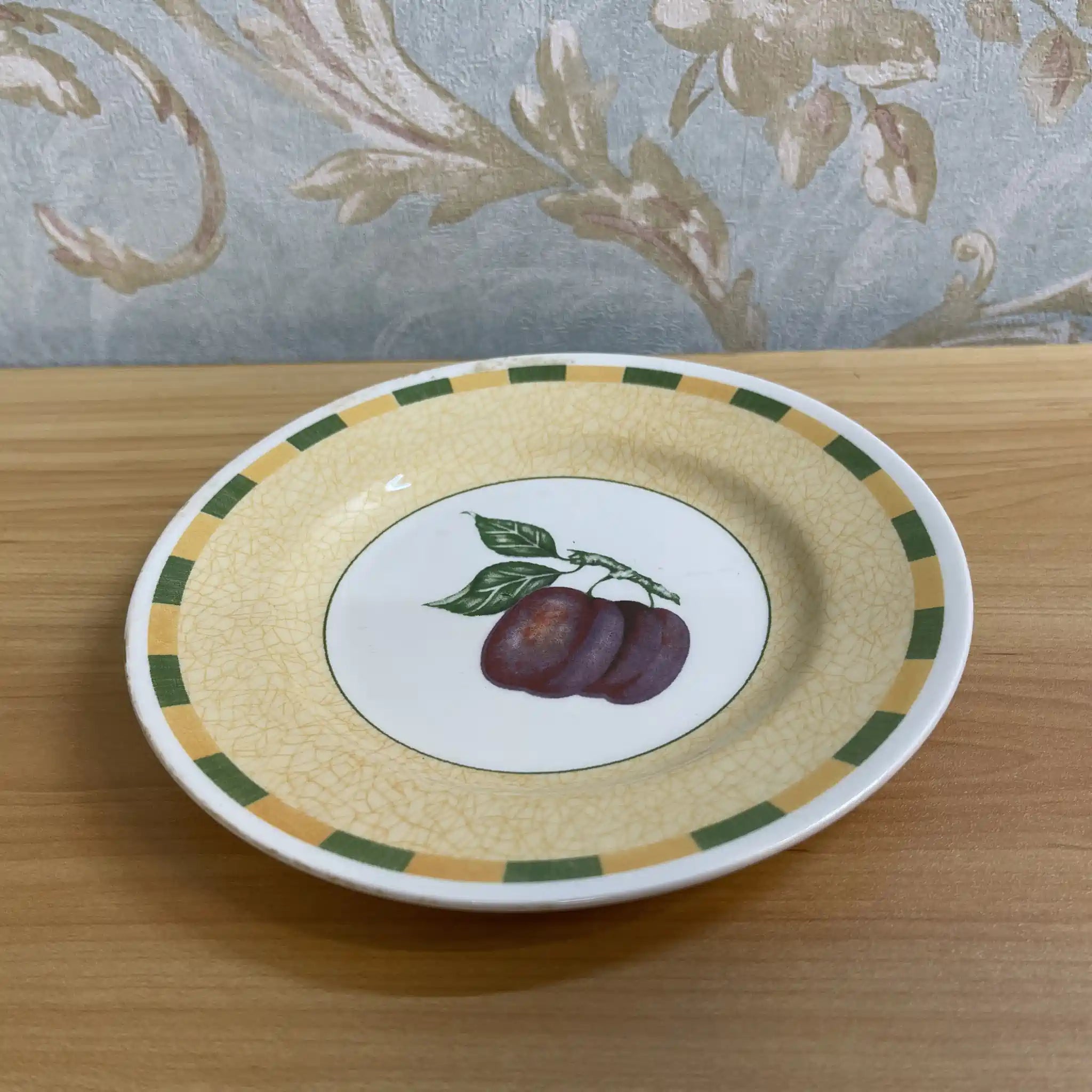 [Vintage] Trio (tea cup & saucer + dessert plate) 2P
