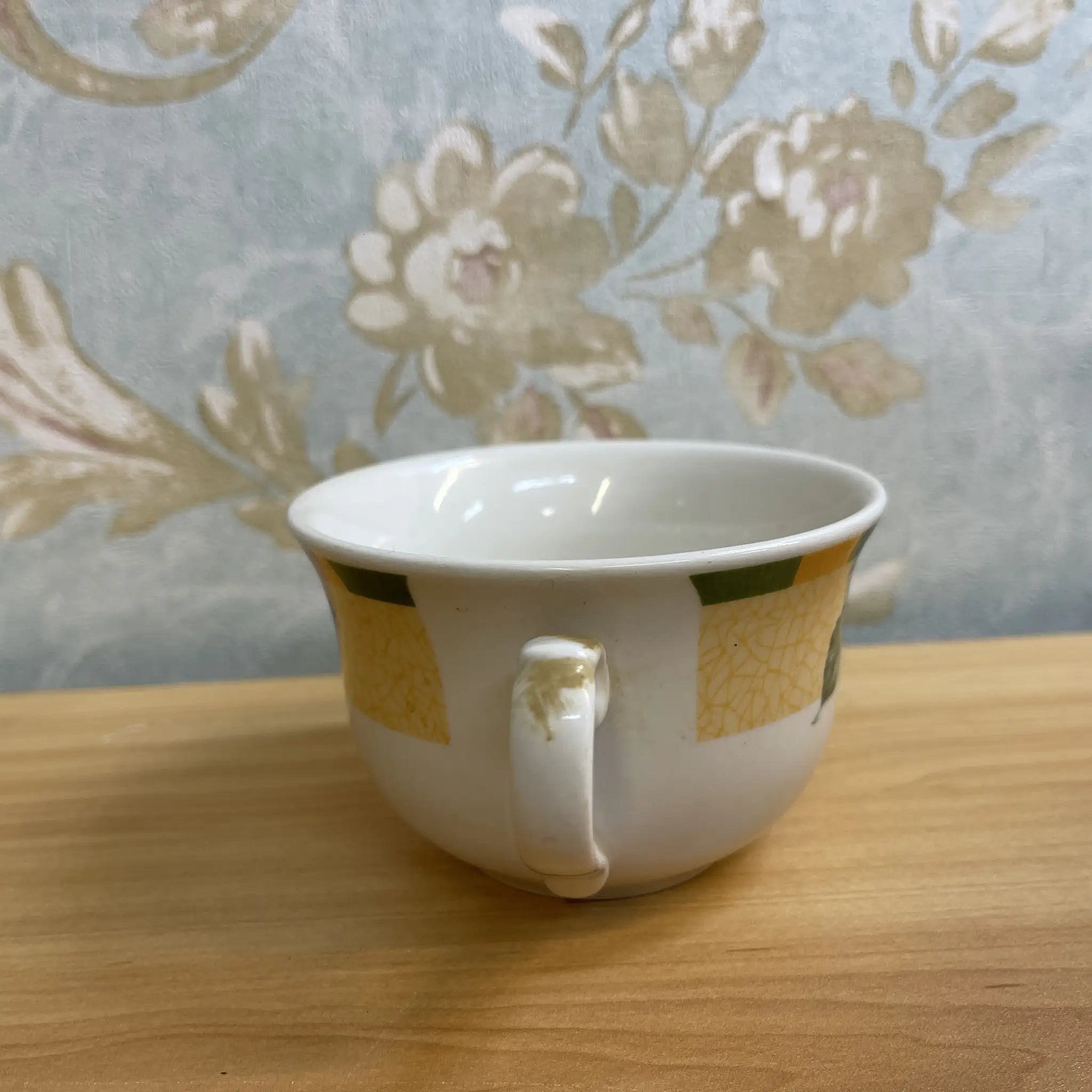 [Vintage] Cup & Saucer + Cup