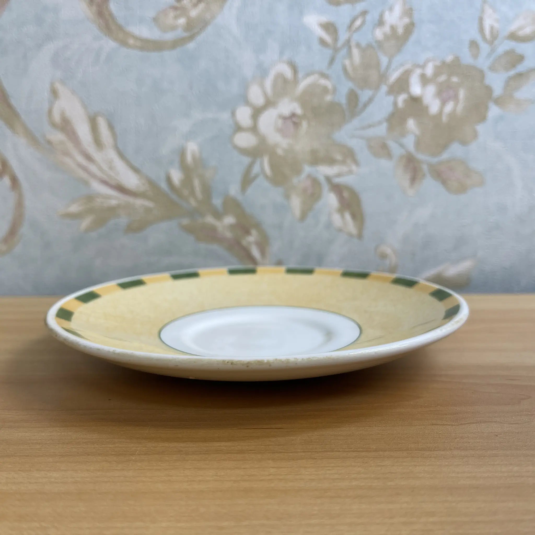 [Vintage] Cup & Saucer + Cup
