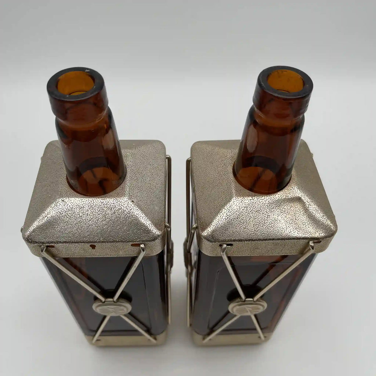 Swiss Harmony Inc. / Mini bar set / Late 1940s - early 1960s / America / With music box function / [Vintage]