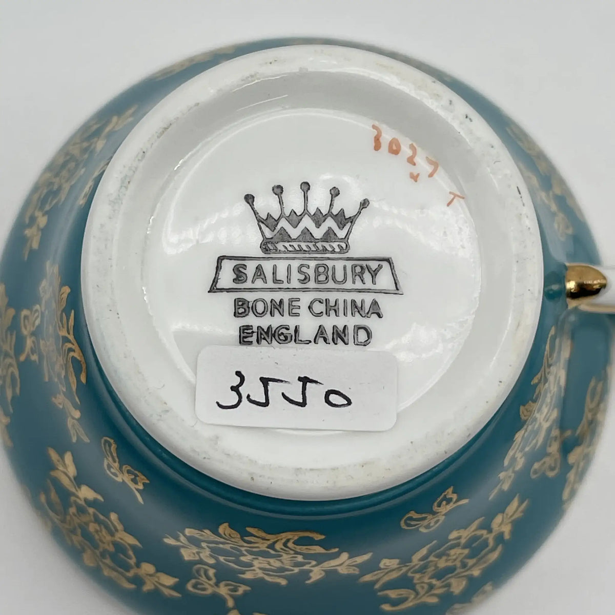 SALISBARY（索尔兹伯里）/杯子&碟子三人组/ 1940年代后期~ 1950年代左右/ Bone China /英国/ 金彩，淡蓝色，金彩装饰，阿拉伯金彩冻结图案，蚀刻/[复古]