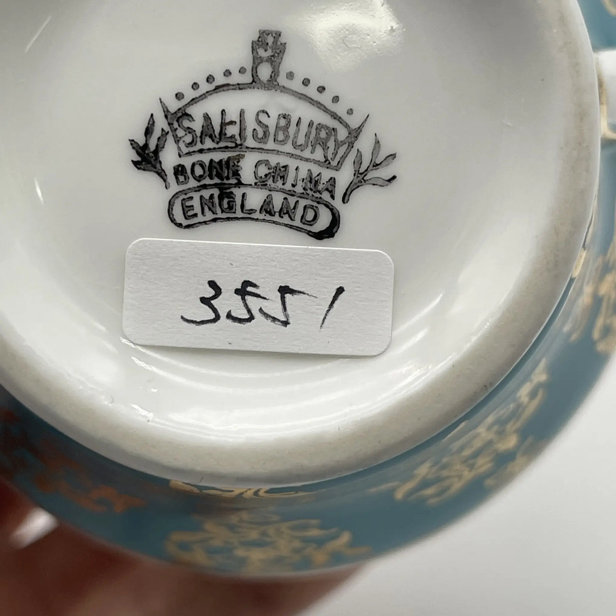 SALISBIRY（索尔兹伯里）/牛奶壶/ 1940年代后期~ 1950年代左右/ Bone China /英国/ 金彩，淡蓝色，金彩装饰，阿拉伯金彩冻结图案，蚀刻/[复古]