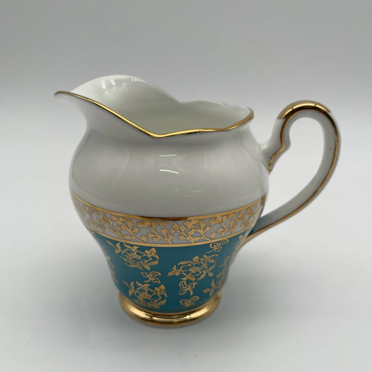 SALISBIRY（索尔兹伯里）/牛奶壶/ 1940年代后期~ 1950年代左右/ Bone China /英国/ 金彩，淡蓝色，金彩装饰，阿拉伯金彩冻结图案，蚀刻/[复古]