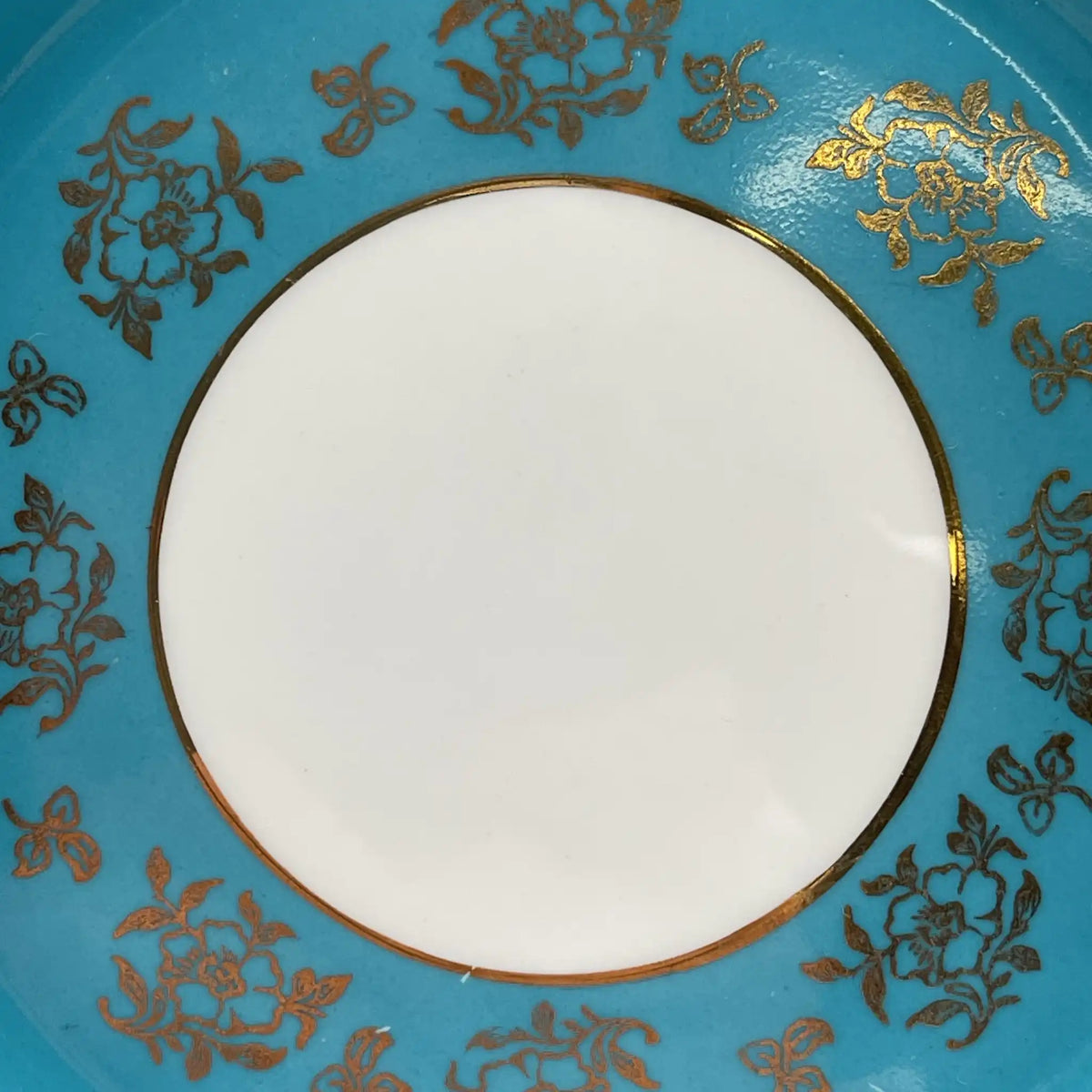 SALISBURY（索尔兹伯里）/蛋糕盘（小碟子）/ 1940年代后期~ 1950年代左右/ Bone China /英国/ 金彩，淡蓝色，金彩装饰，阿拉伯金彩冻结图案，蚀刻/[复古]