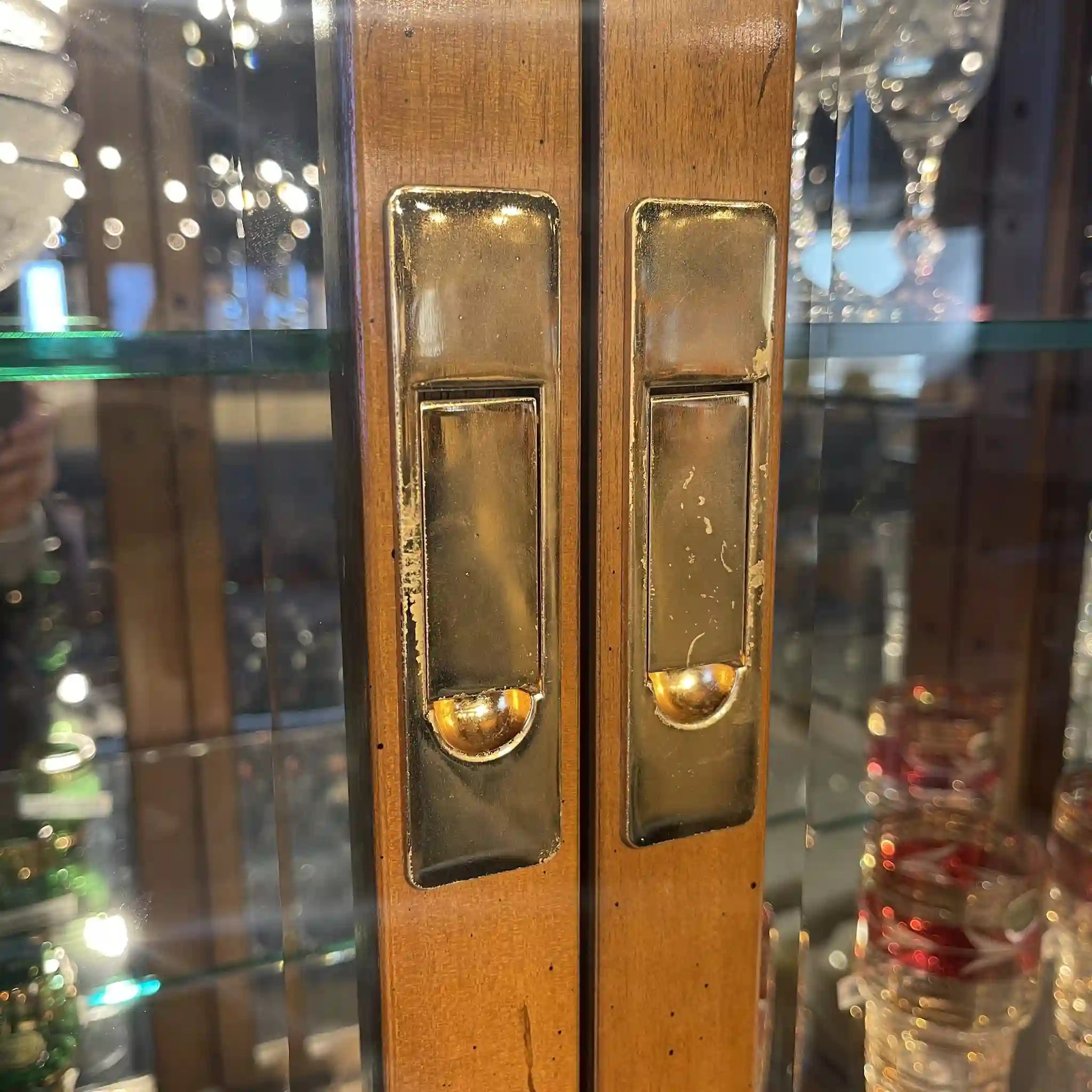 [Reused] Curio Case / Karimoku Furniture / Domani Series / Morganton Collection / Wood, Glass, Metal Mirror / Japan