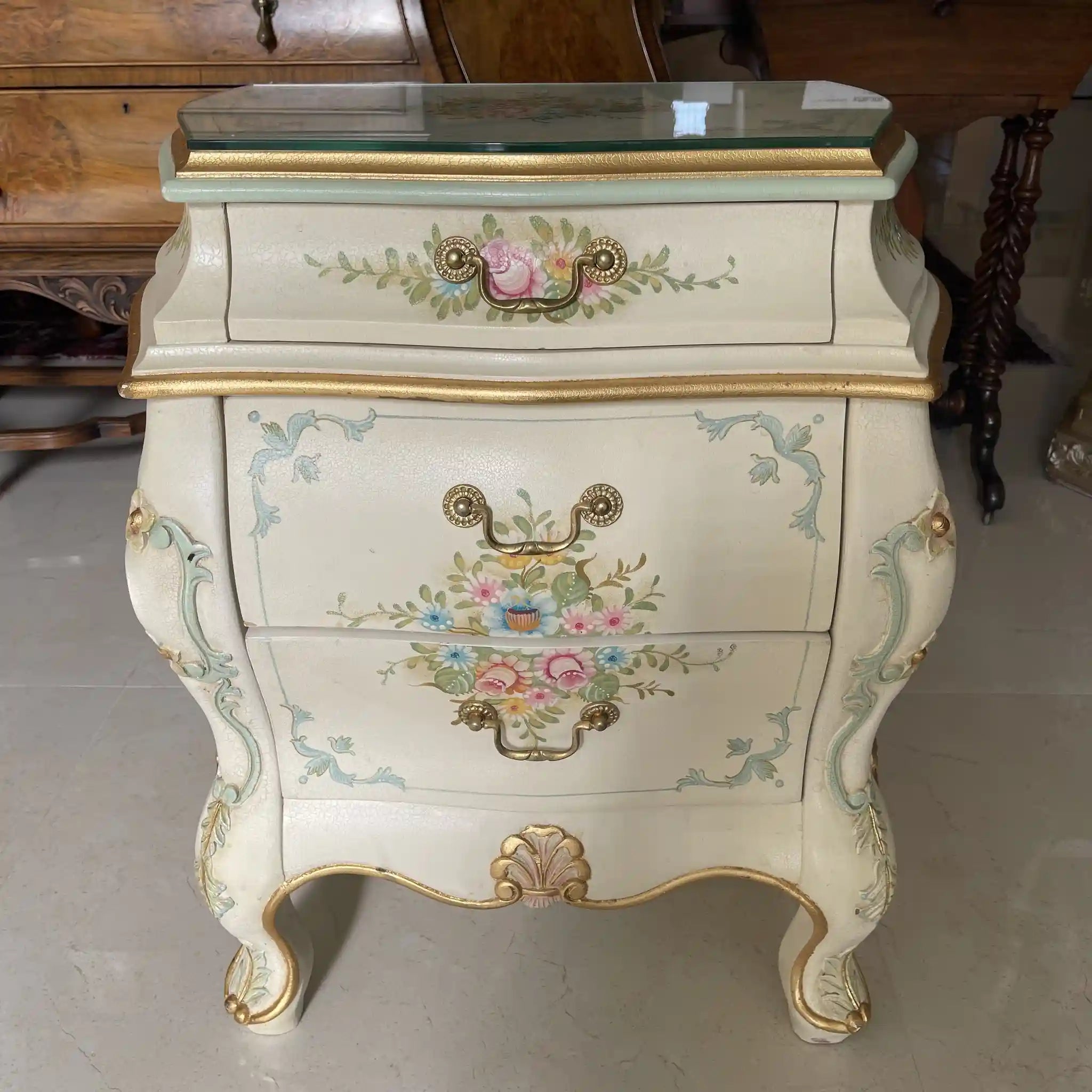 [Vintage] Chest with floral pattern white / Rococo style / Natural wood / Europe