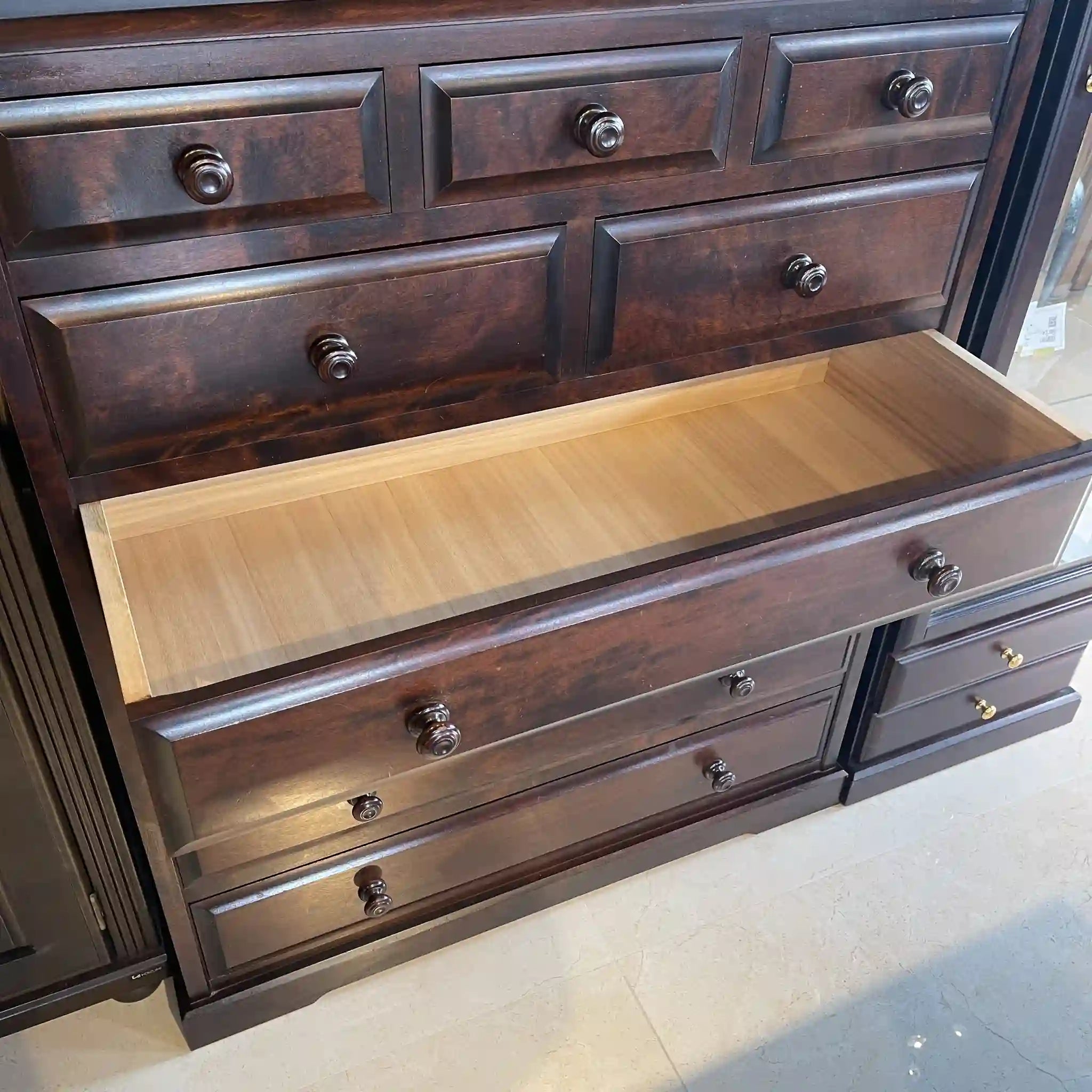 [再利用] 抽屜櫃，北海道民俗工藝家具（飛鎢產業）