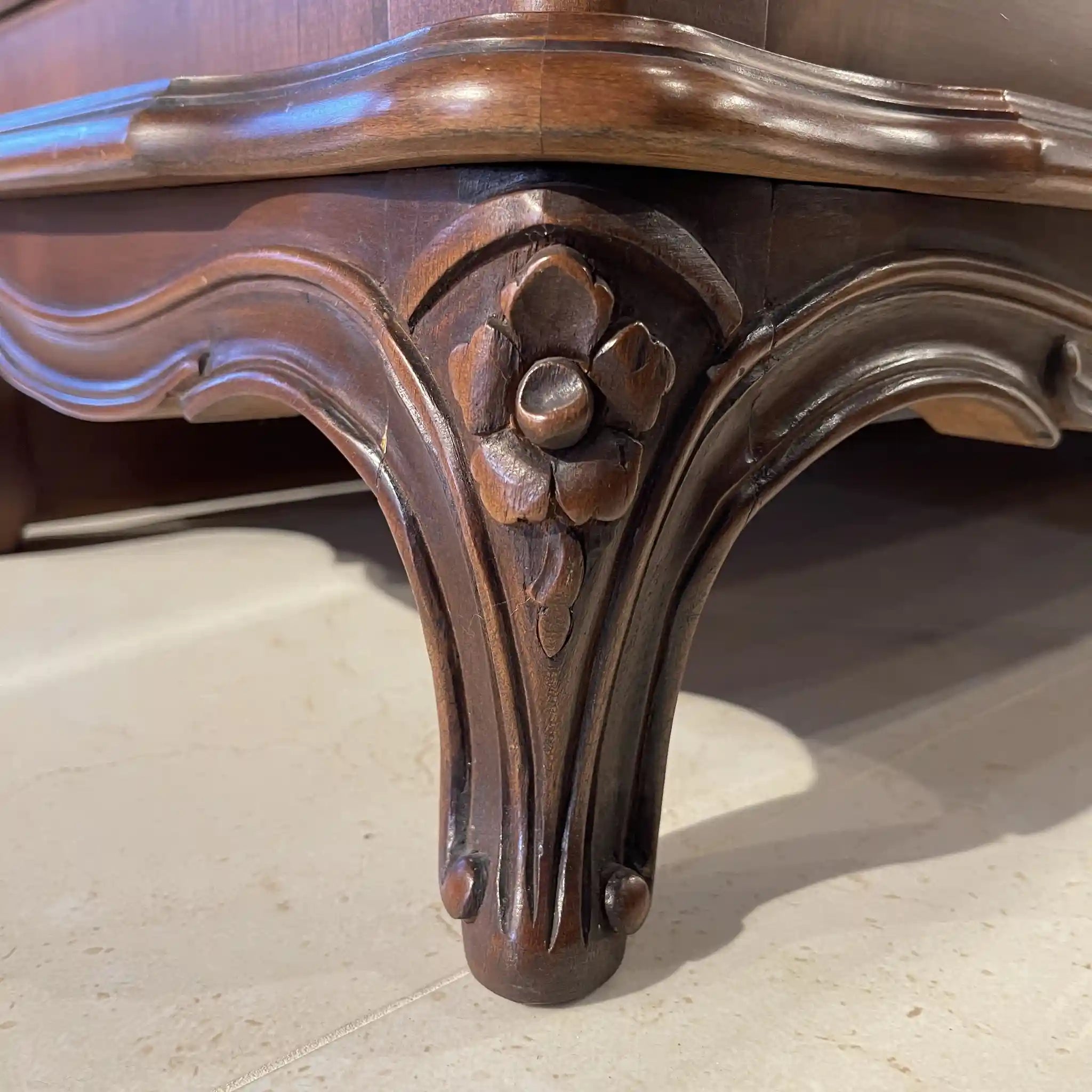 【リユース】 サイドボード / カリモク家具 / LOUISXV HLR1KK / 木製金属製 / 日本