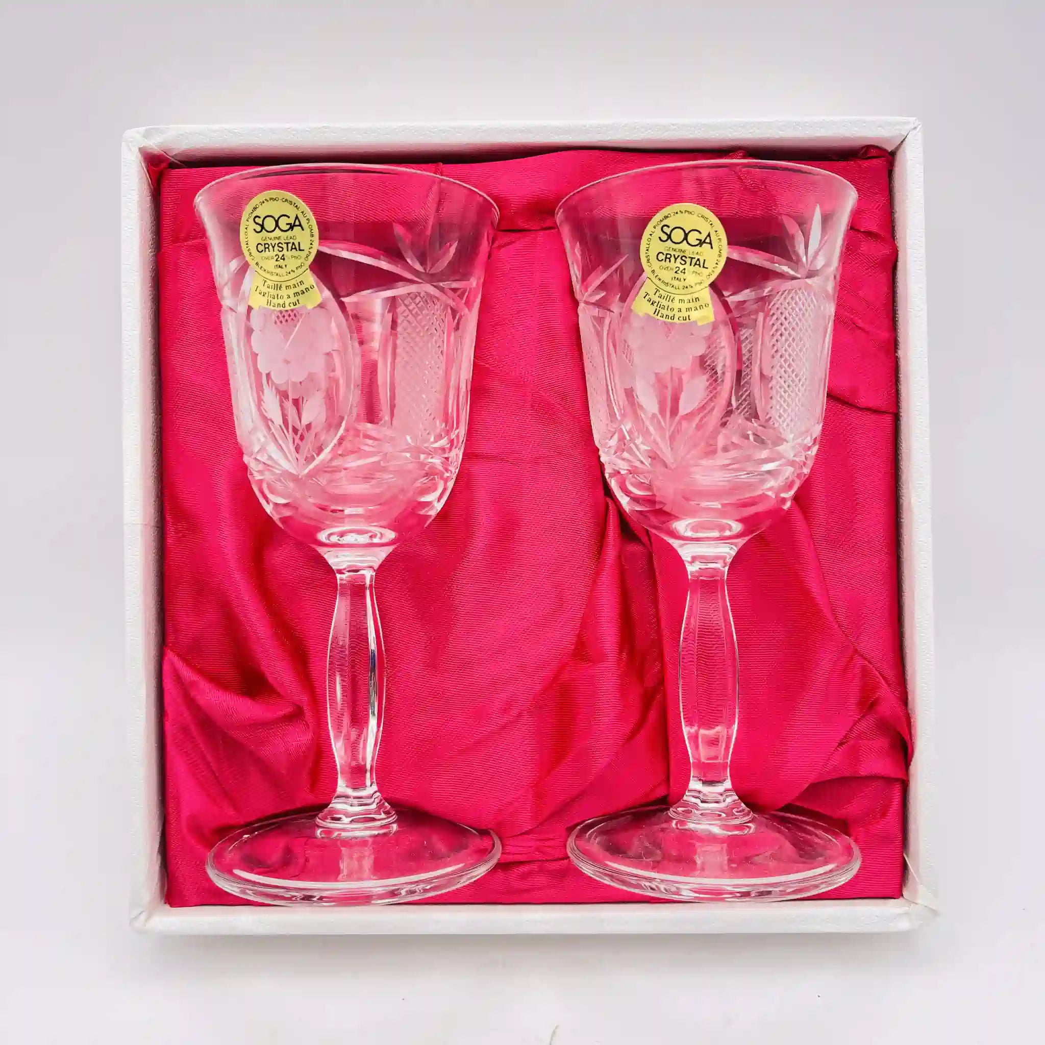 【リユース】 ペアワイングラス / SOGA / ハンドカット / クリスタルガラス / イタリア / 未使用 / 箱付き