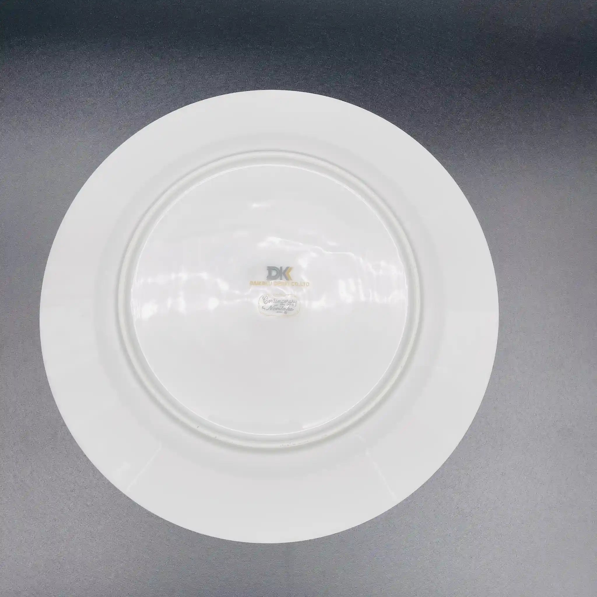 【リユース】 プレート 2P / Noritake(ノリタケ) / コンテンポラリシリーズ / Fine China / 日本 / 未使用 / 箱付き