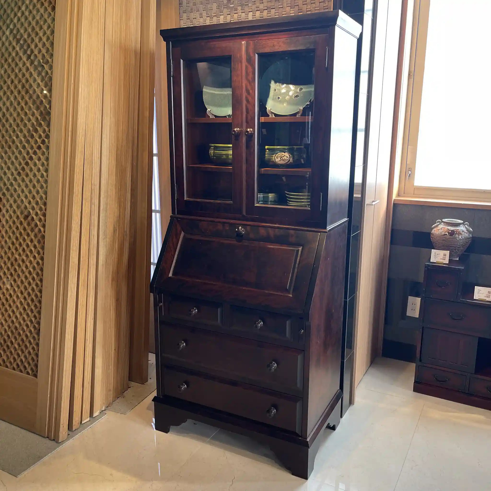 【リユース】 ライティングデスク 書棚付き / 北海道民芸家具 / 木製 / 日本