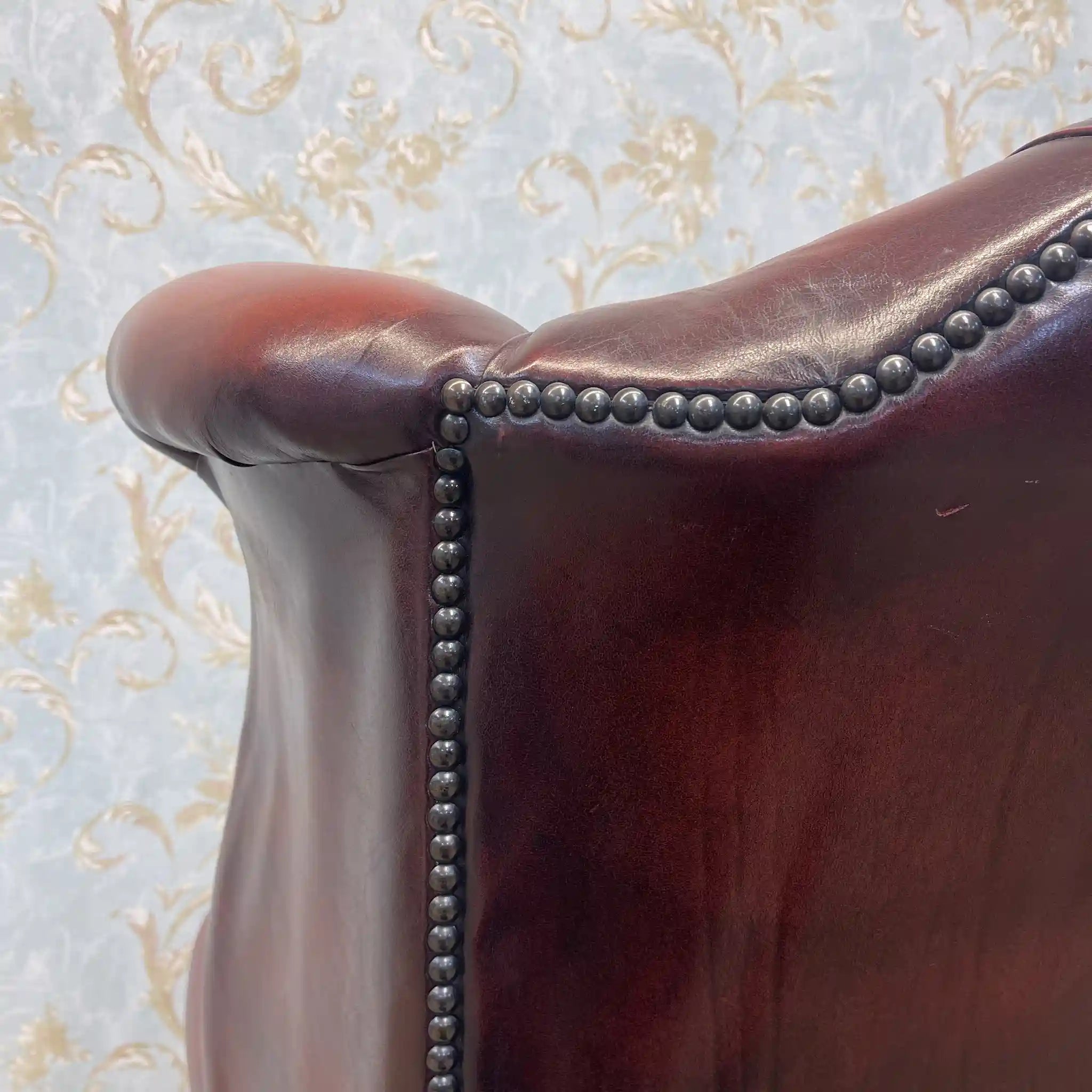 【アンティーク】 チェスターフィールドチェア / 1940年代 / 本革 / イギリス / ボタン締め,飾り鋲,総革張り