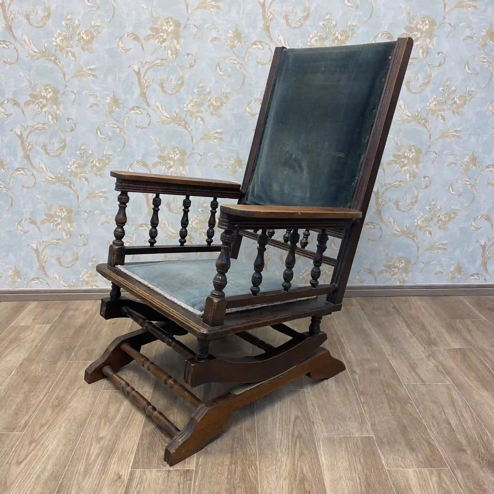 【アンティーク】 ロッキングチェア / 挽物細工,ターニング,スプリング機構