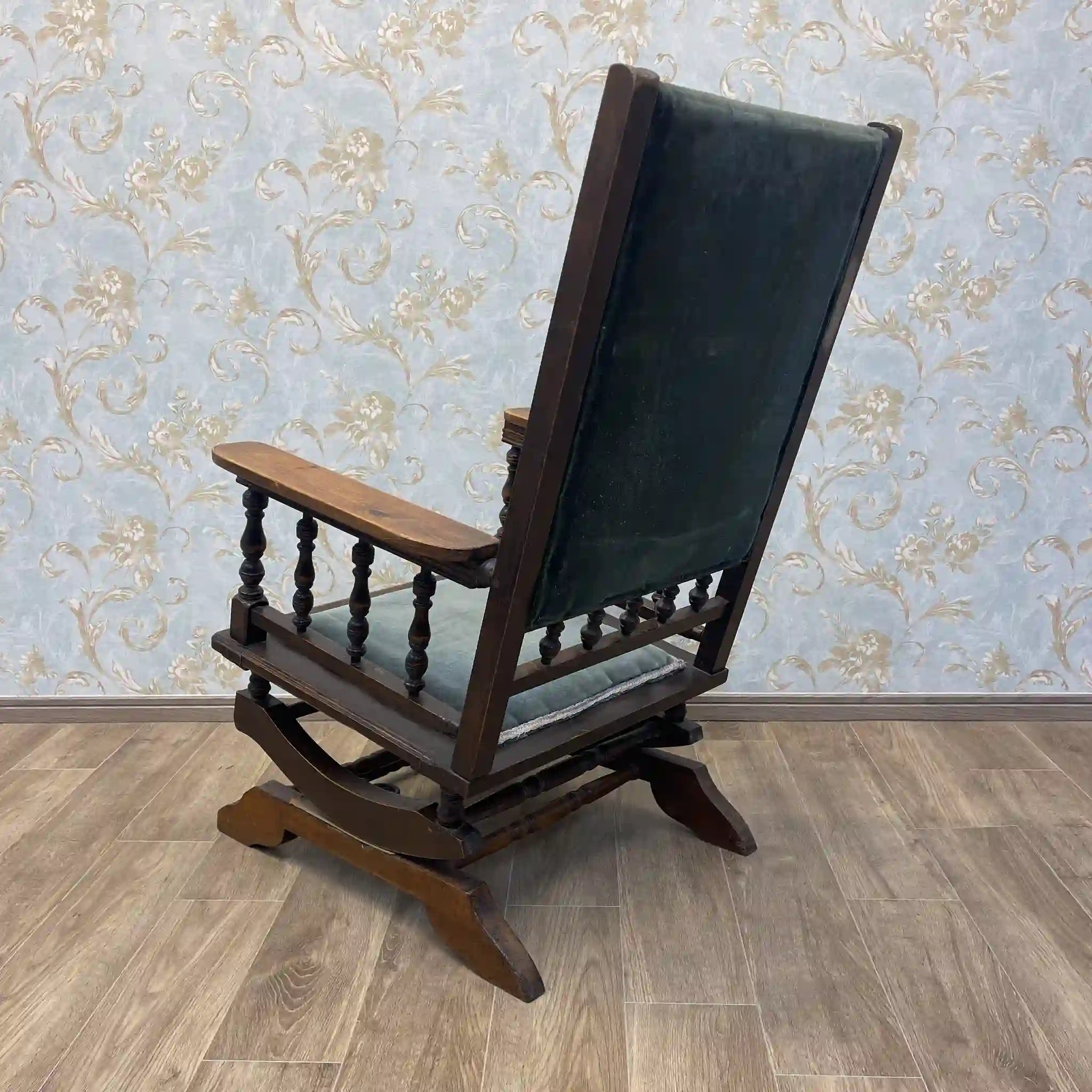 【アンティーク】 ロッキングチェア / 挽物細工,ターニング,スプリング機構