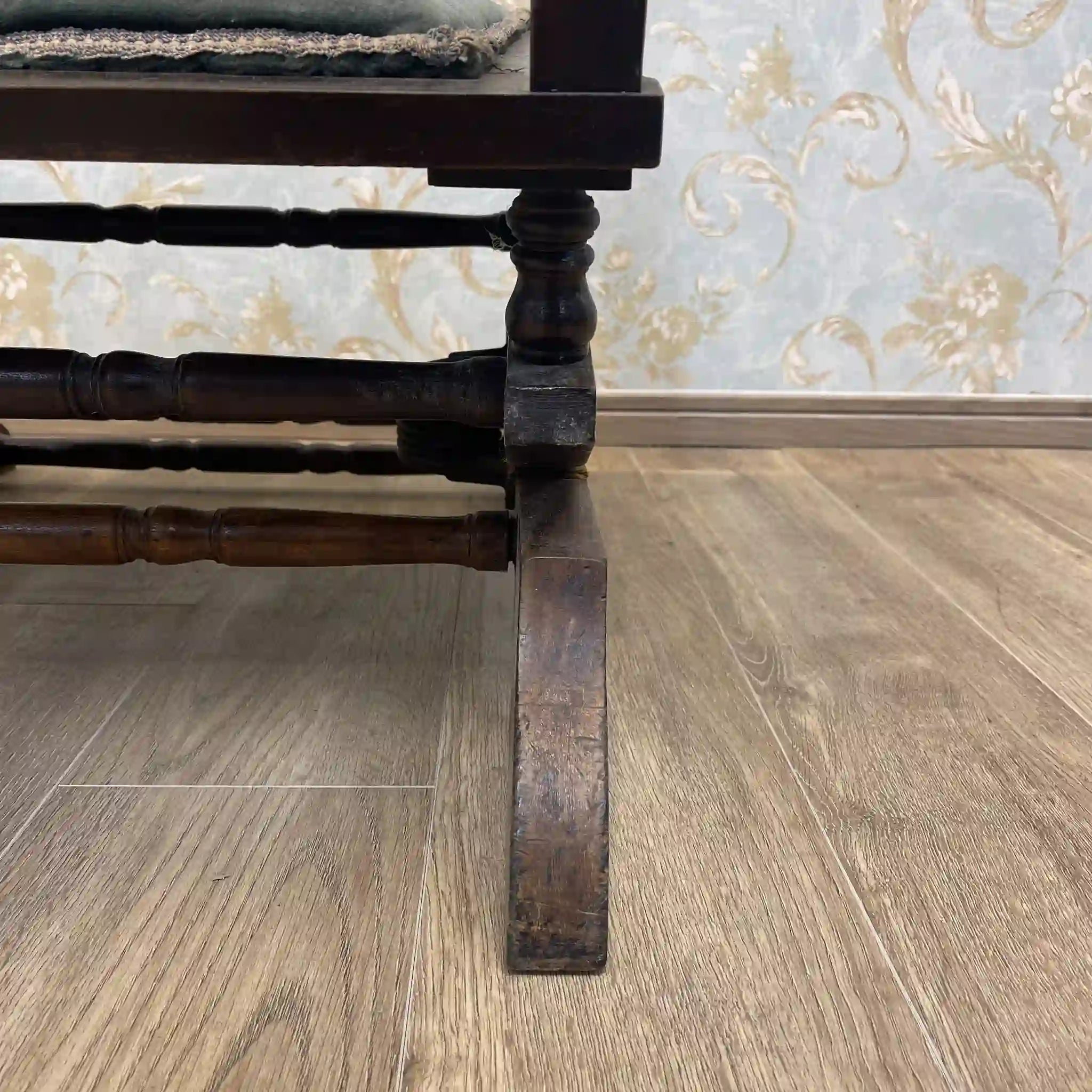 【アンティーク】 ロッキングチェア / 挽物細工,ターニング,スプリング機構