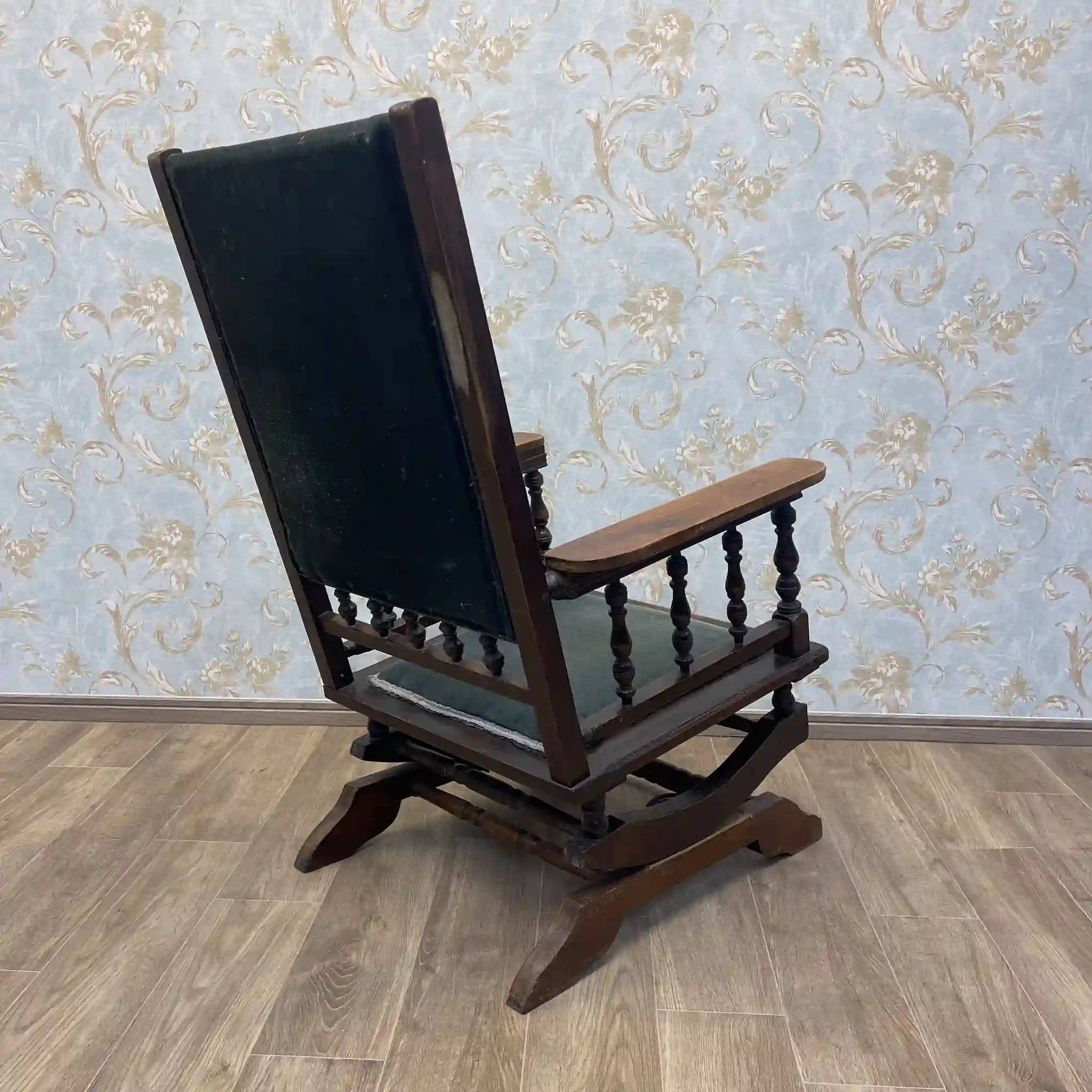 【アンティーク】 ロッキングチェア / 挽物細工,ターニング,スプリング機構