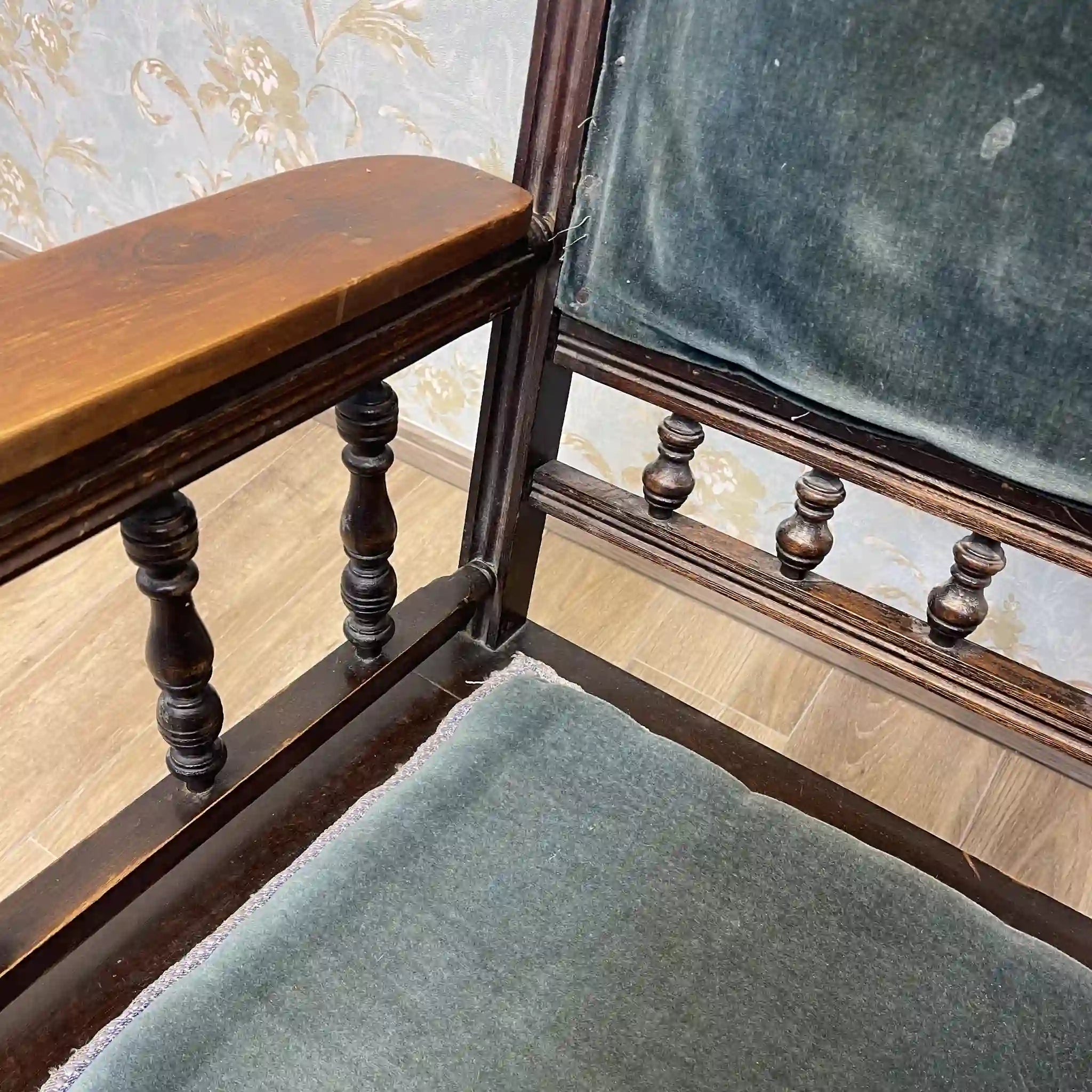 【アンティーク】 ロッキングチェア / 挽物細工,ターニング,スプリング機構